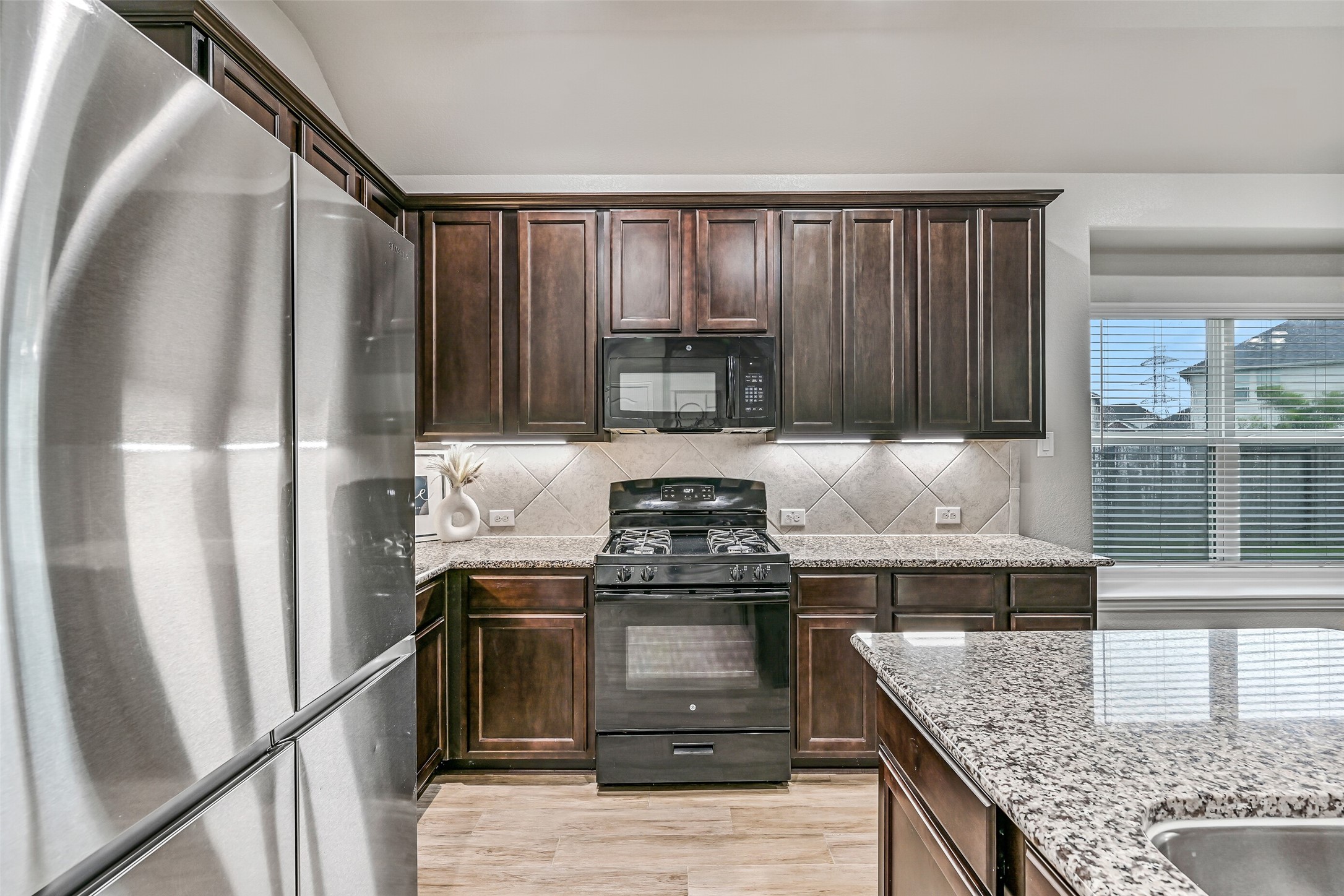 305 Bordeaux Court Property Photo 12