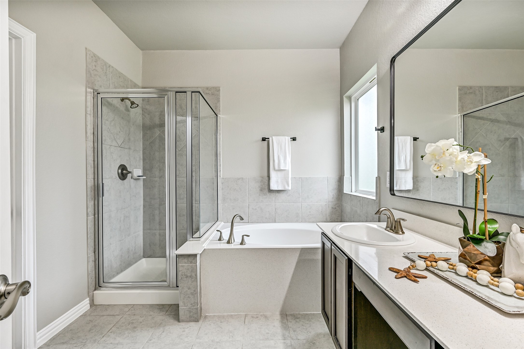 305 Bordeaux Court Property Photo 18