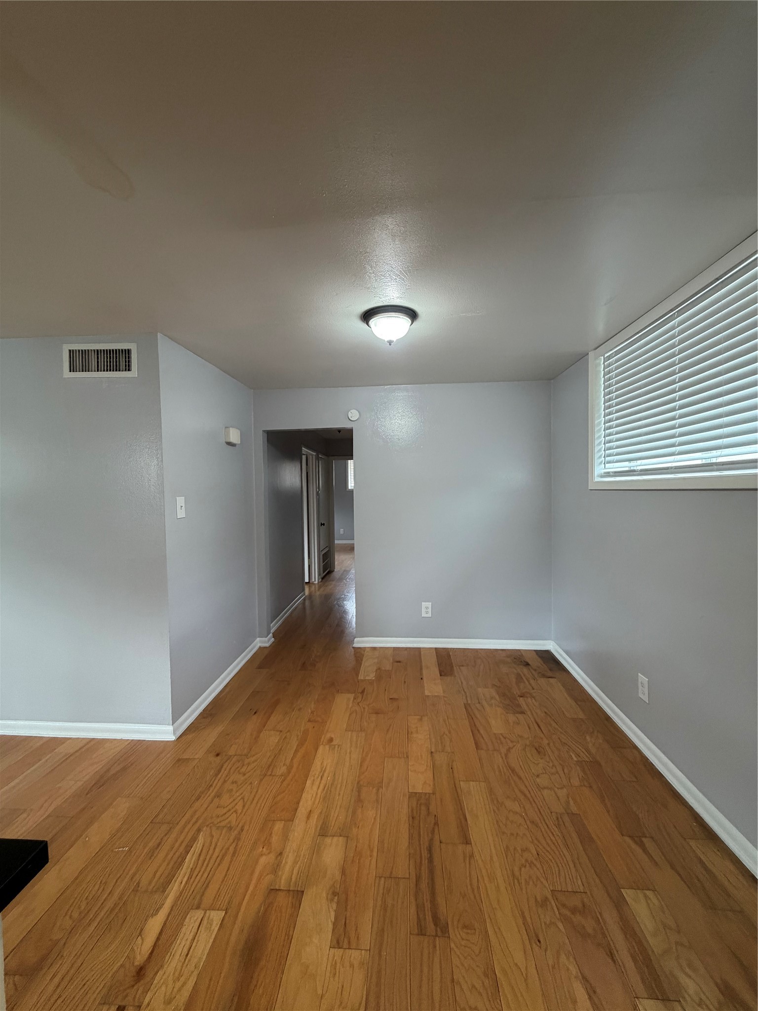 5123 Del Monte Drive 12 Property Photo 5