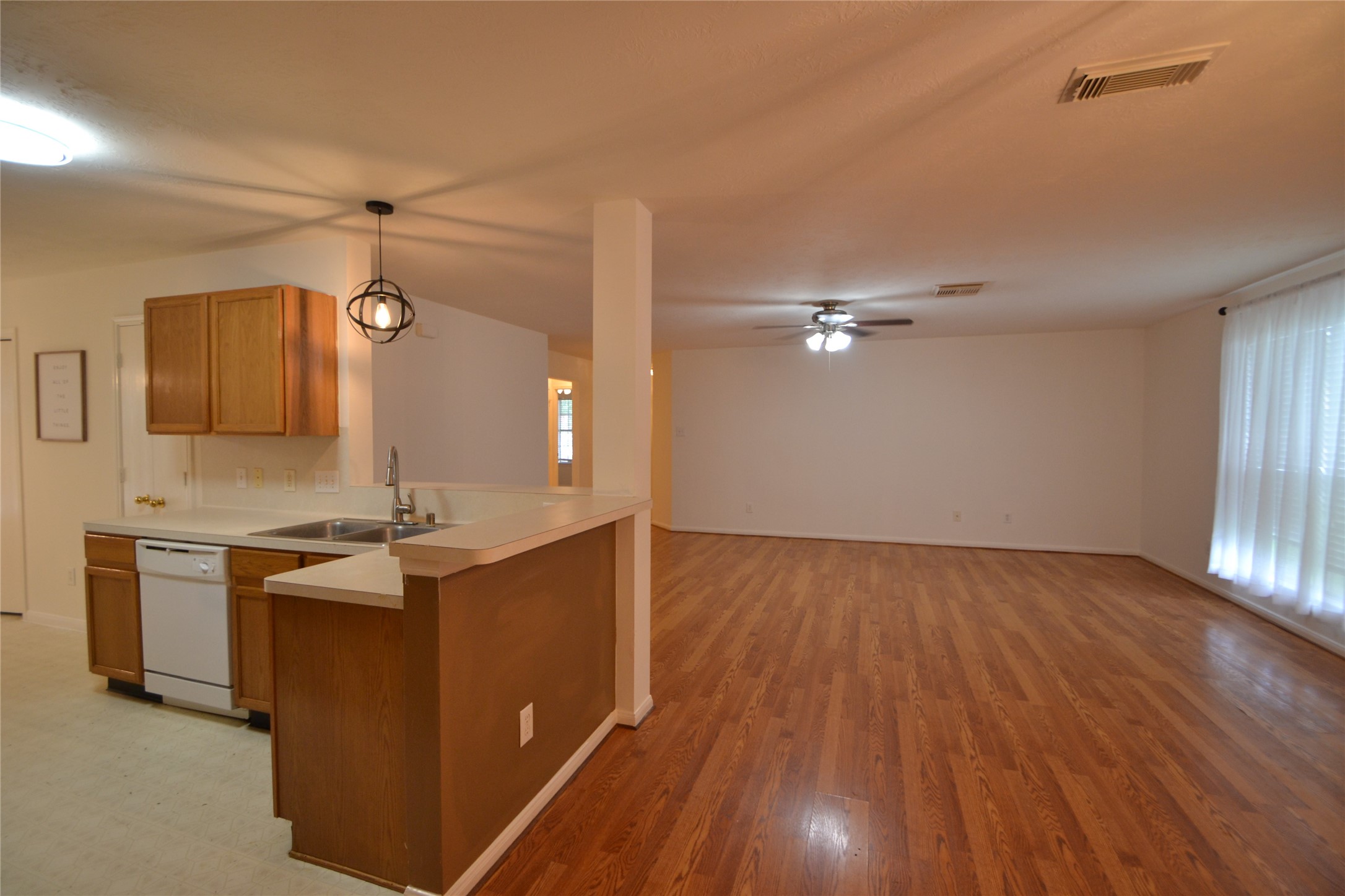 5126 Riverwood Drive Property Photo 19