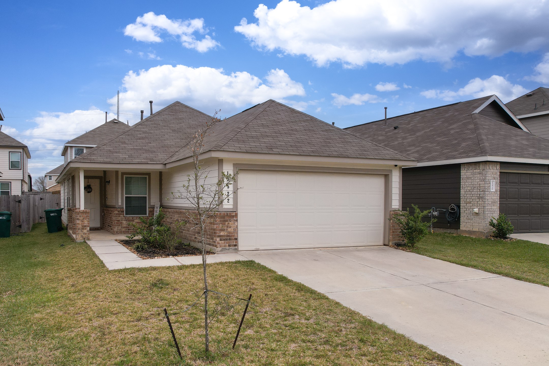 13522 Luke Prairie Court Property Photo 1