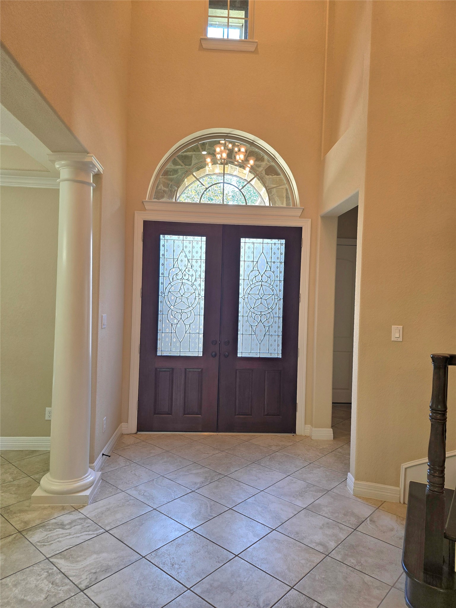 10 Val Delsa Court Property Photo 2