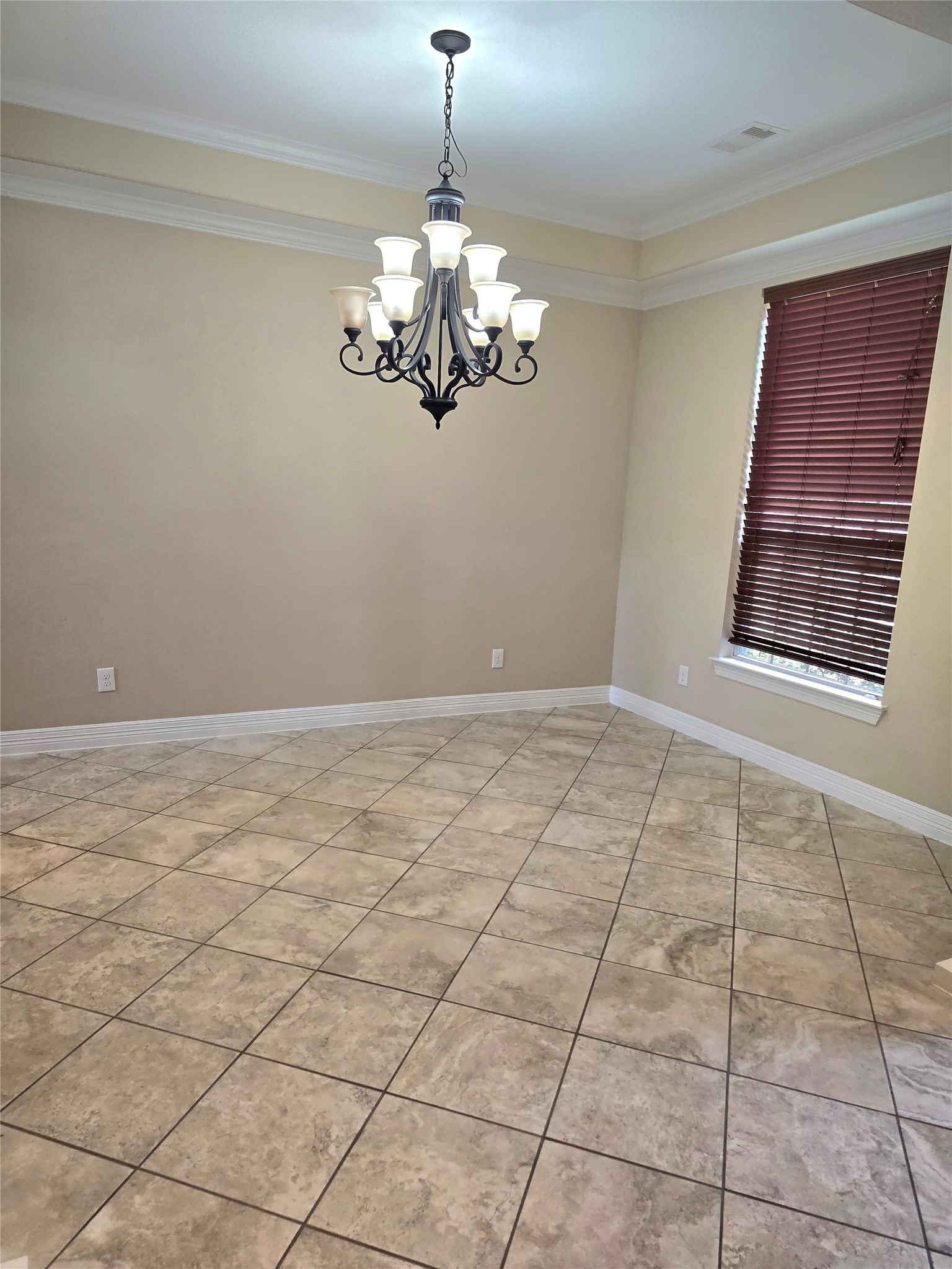 10 Val Delsa Court Property Photo 3