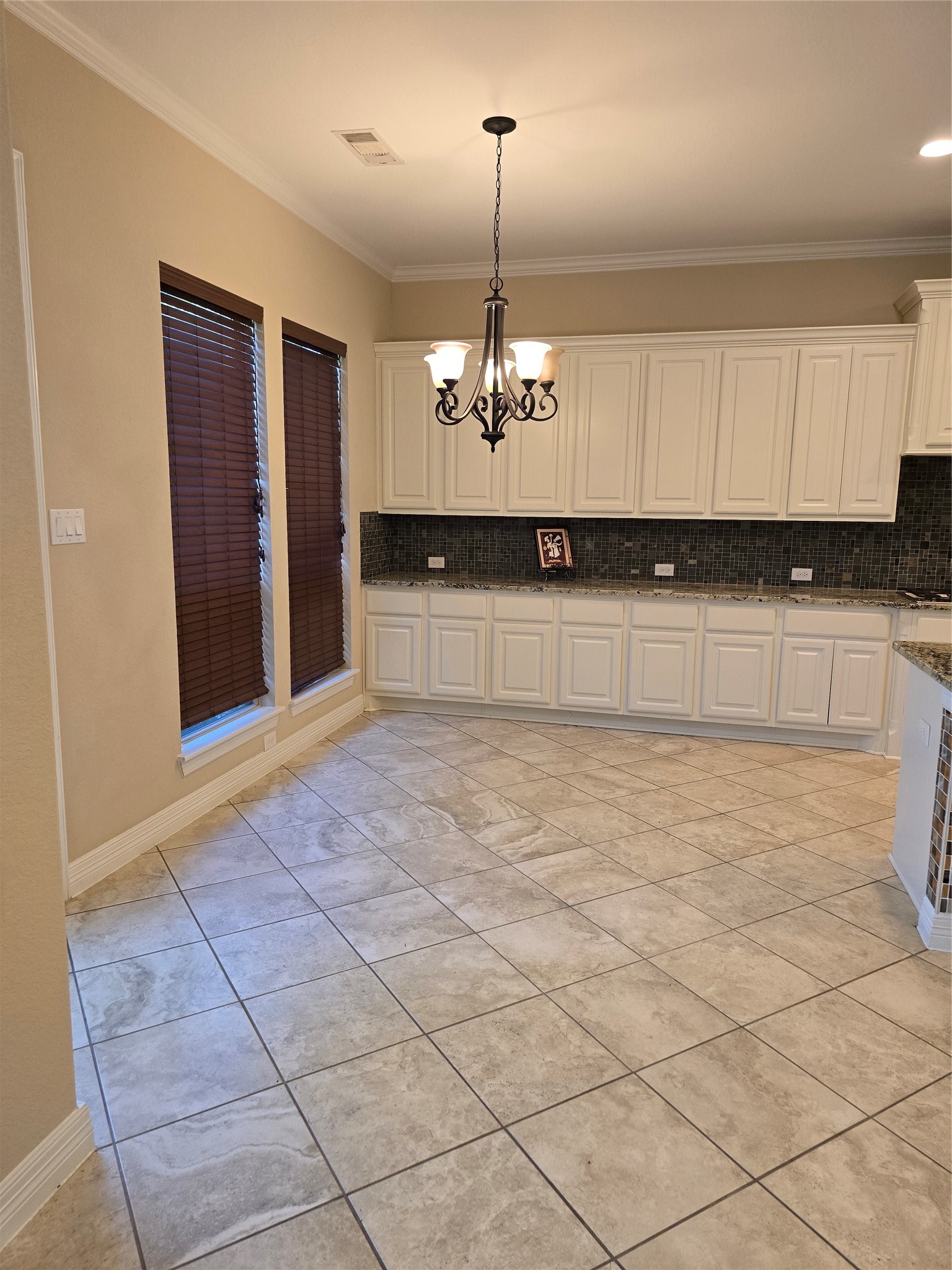 10 Val Delsa Court Property Photo 4