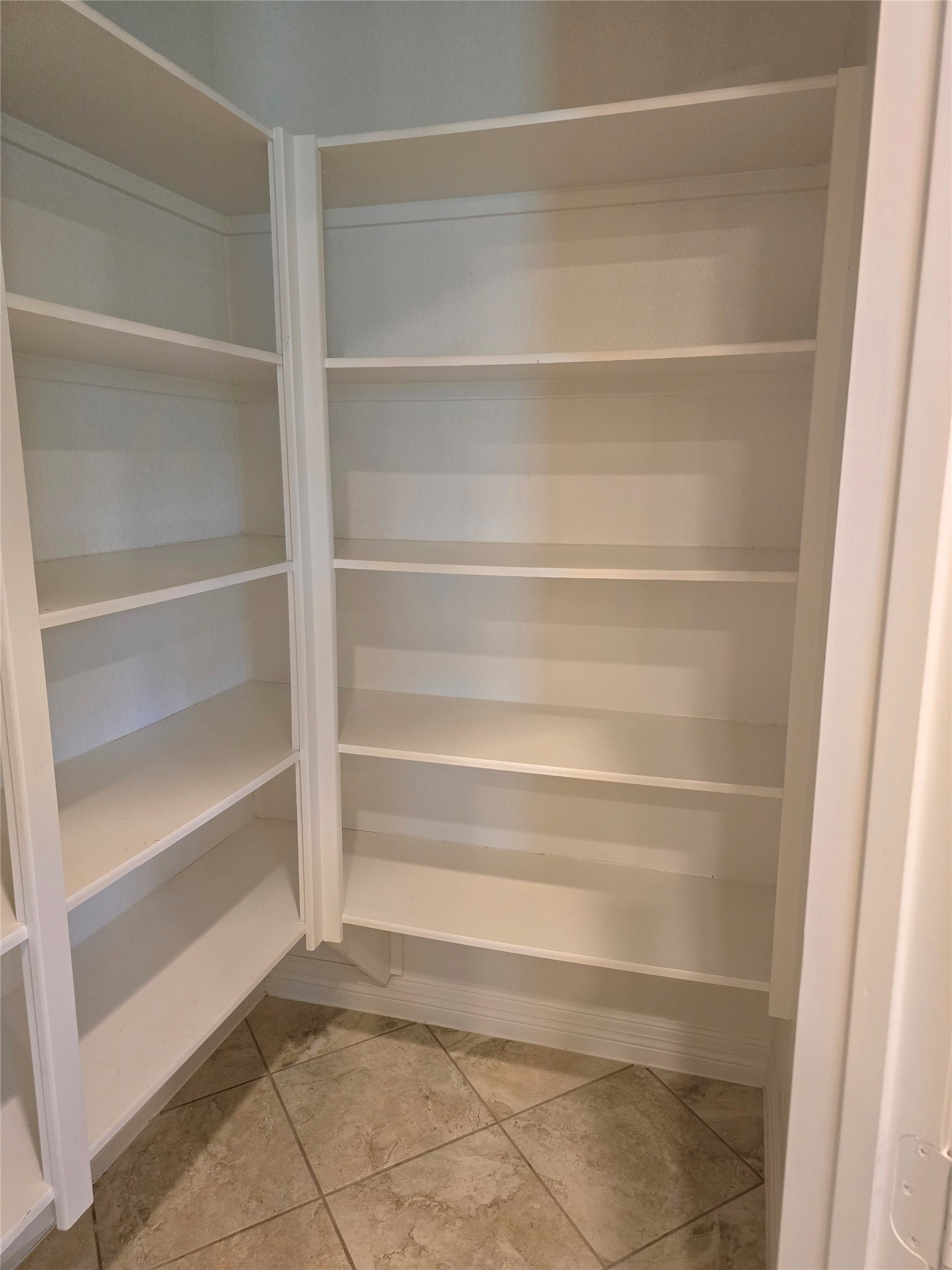 10 Val Delsa Court Property Photo 7