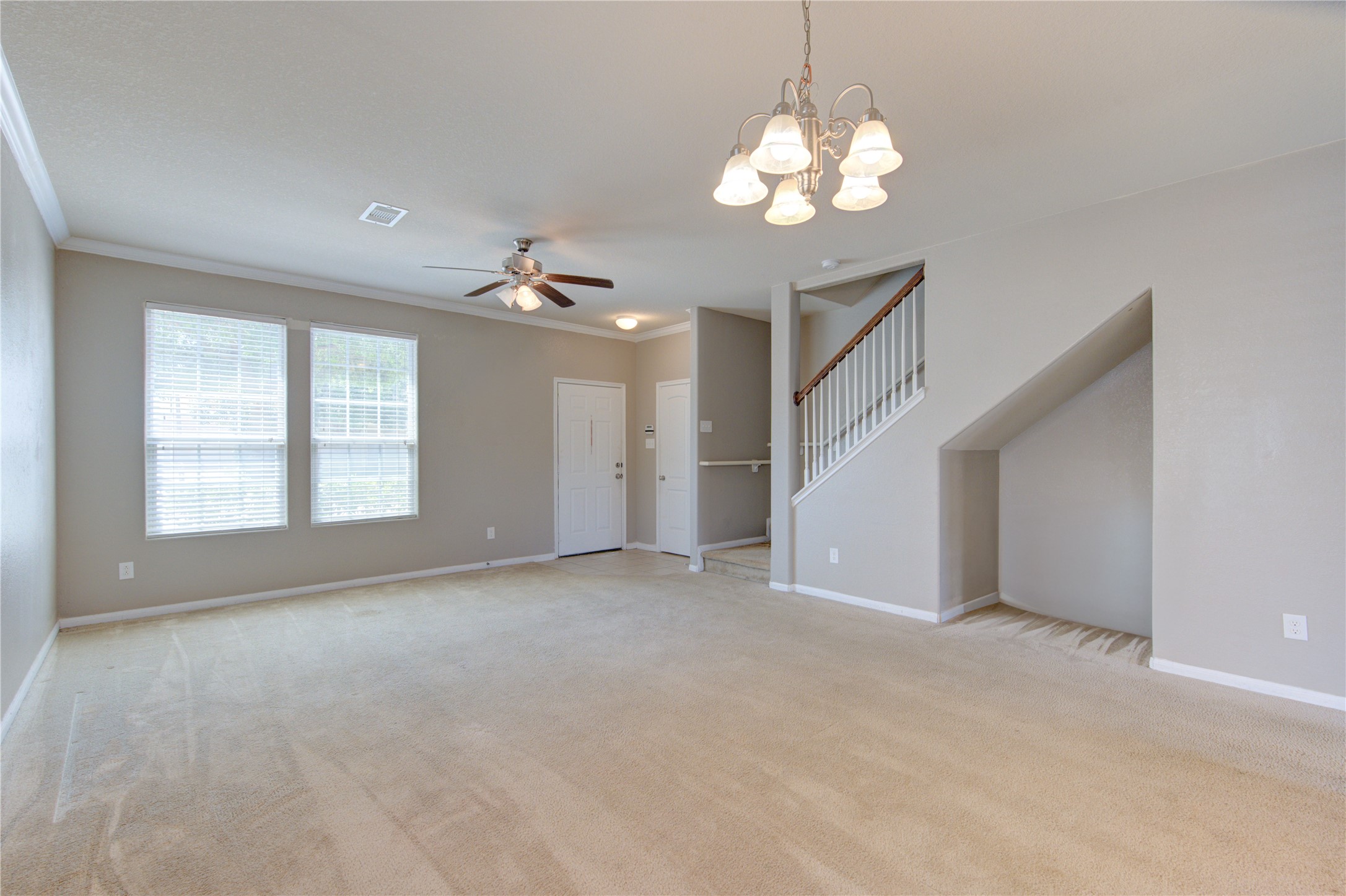 16726 Mammoth Springs Drive Property Photo 24