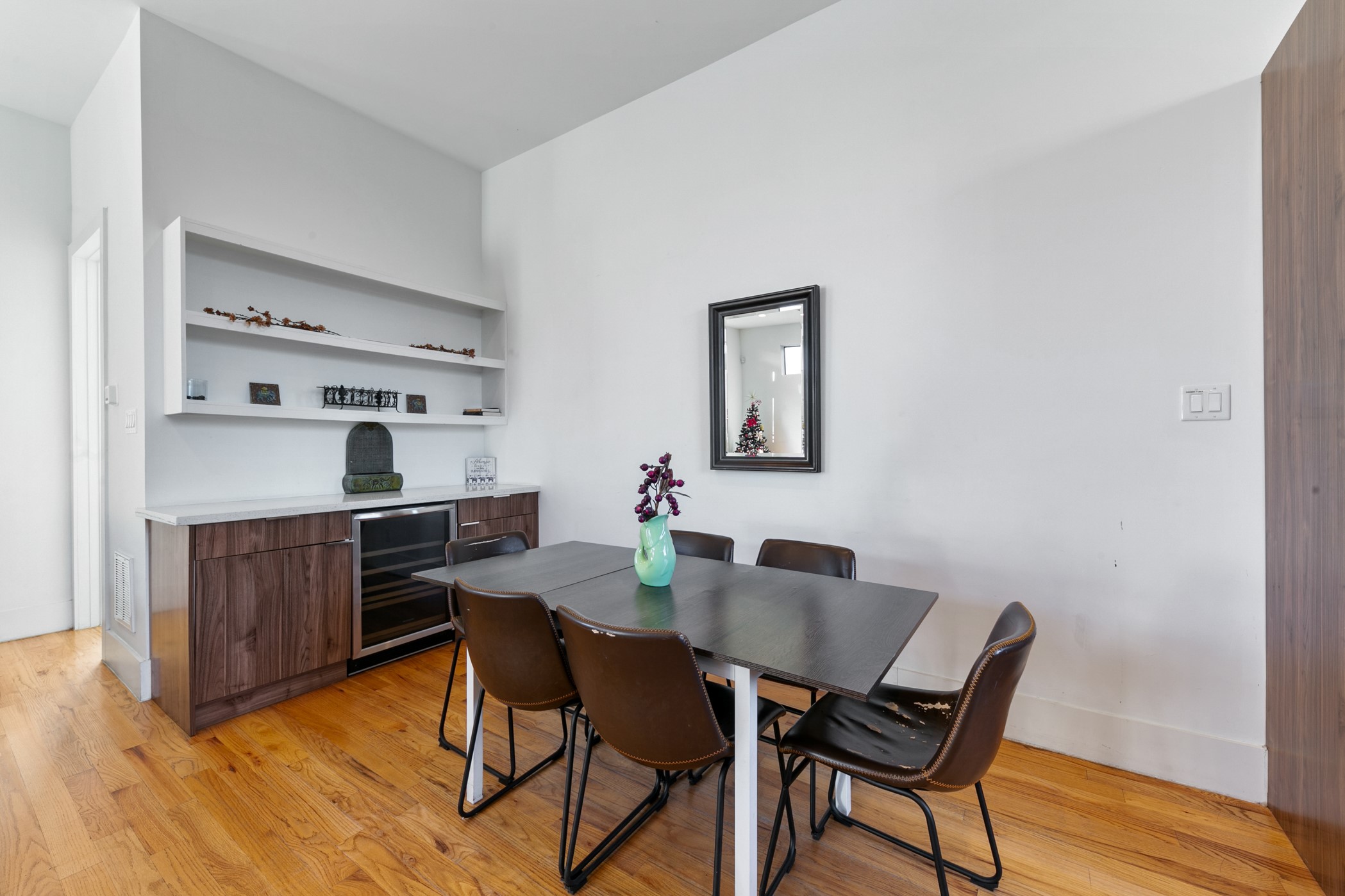 604 Oakley Street Property Photo 17