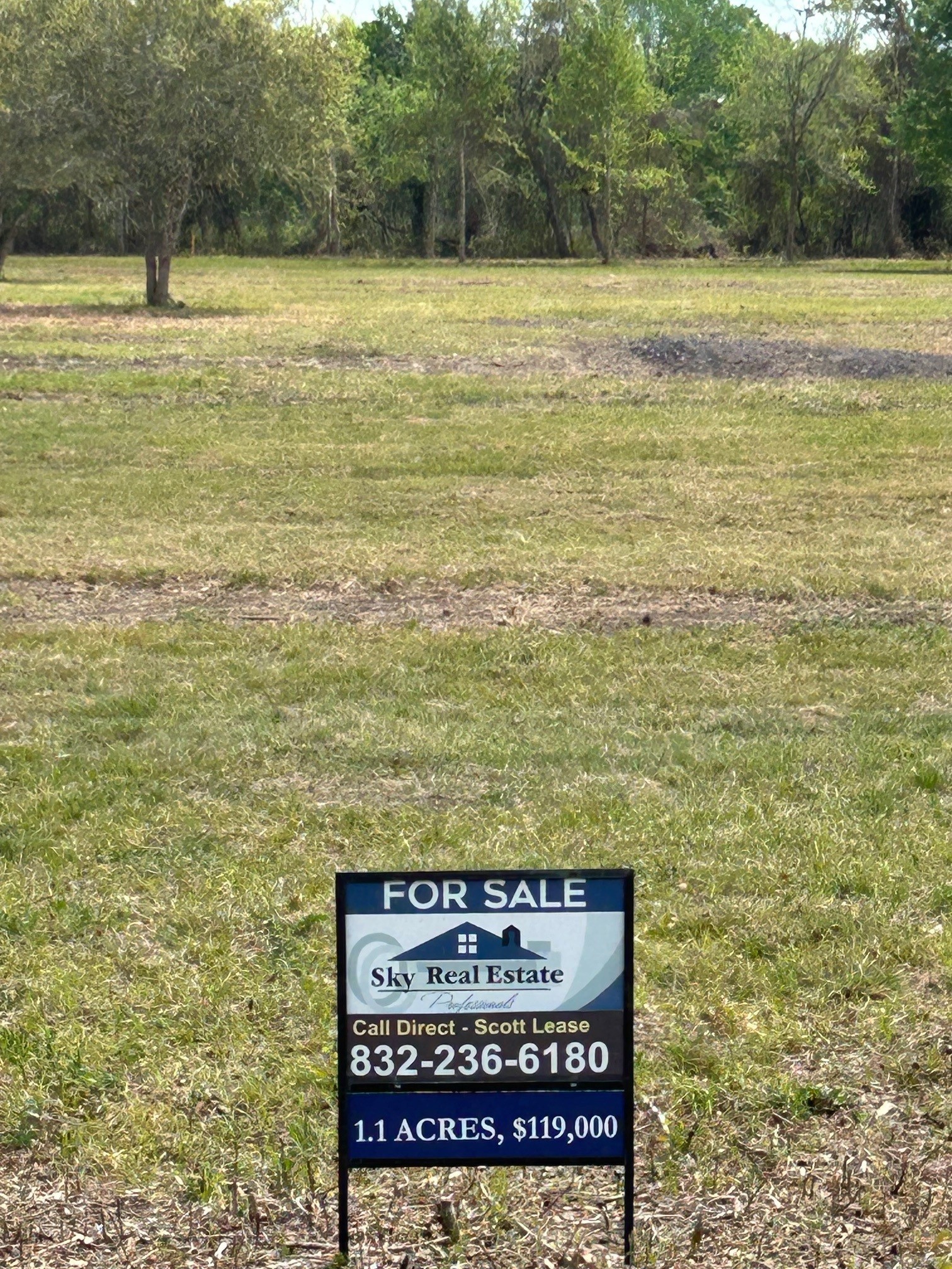 000 Saddle Drive