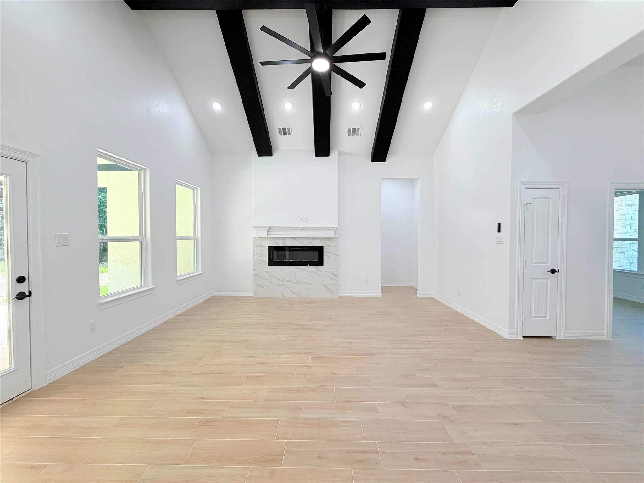 1300 Road 6604 Property Photo 5