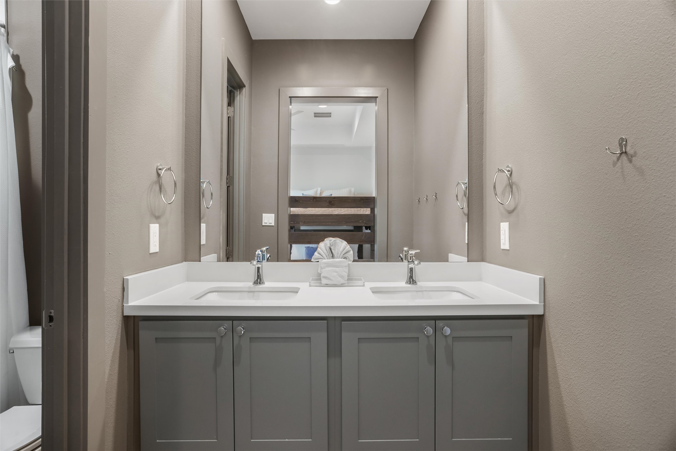 26823 Bay Water Drive Property Photo 33