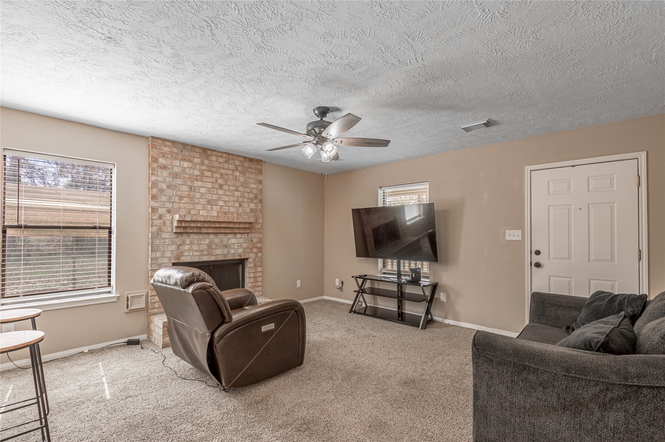 2 Brown Road Property Photo 11