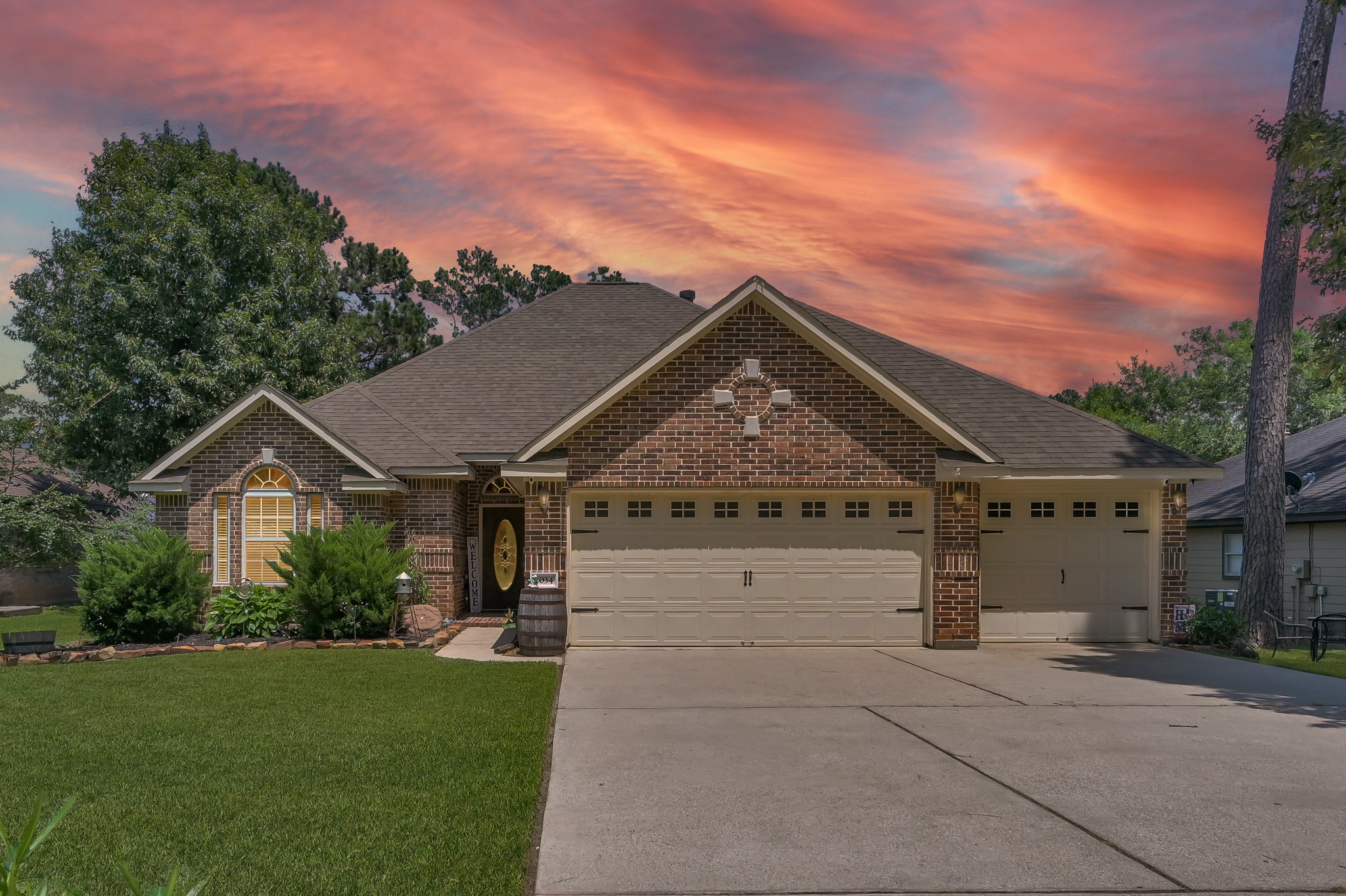 3034 Pine Chase Drive Property Photo 1