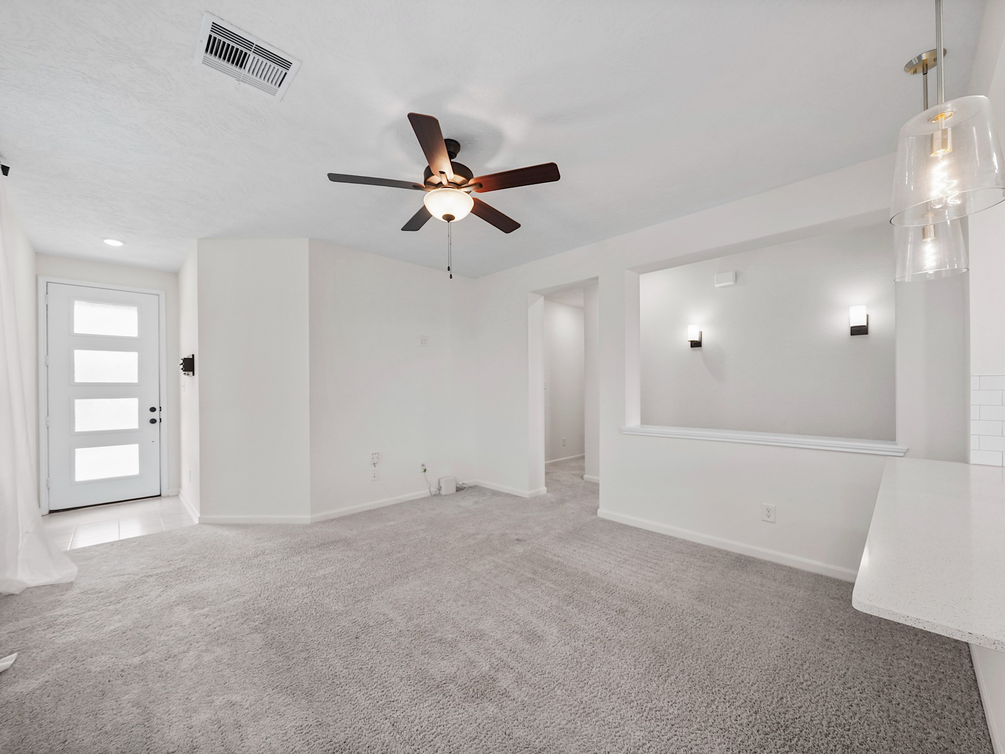 15614 Tawny Stark Drive Property Photo 3