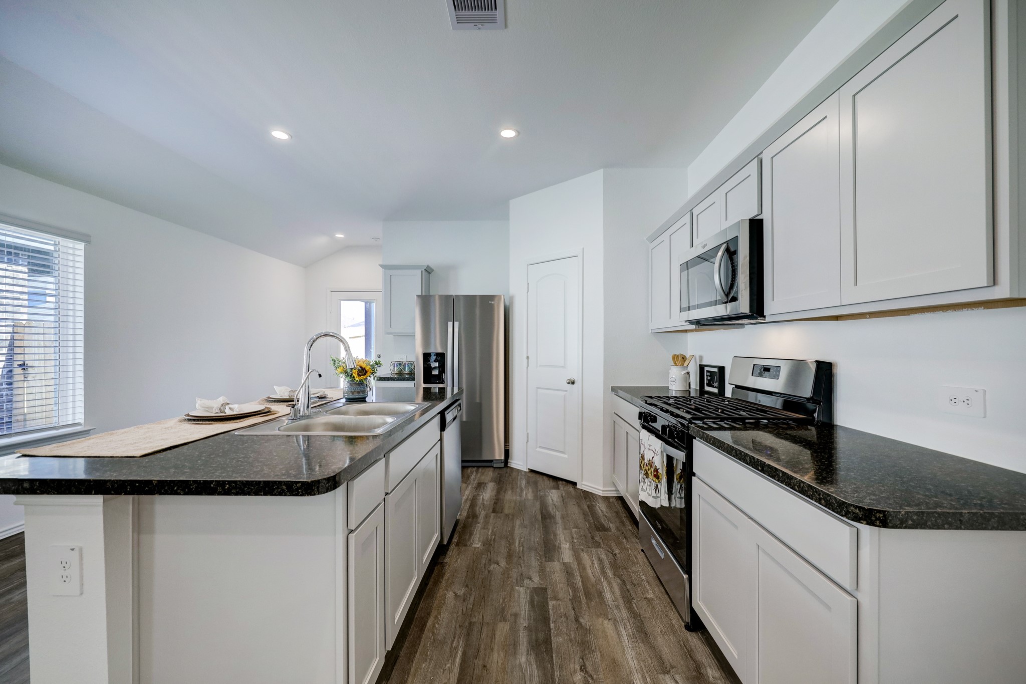5314 Castlebury Meadows Drive Property Photo 3