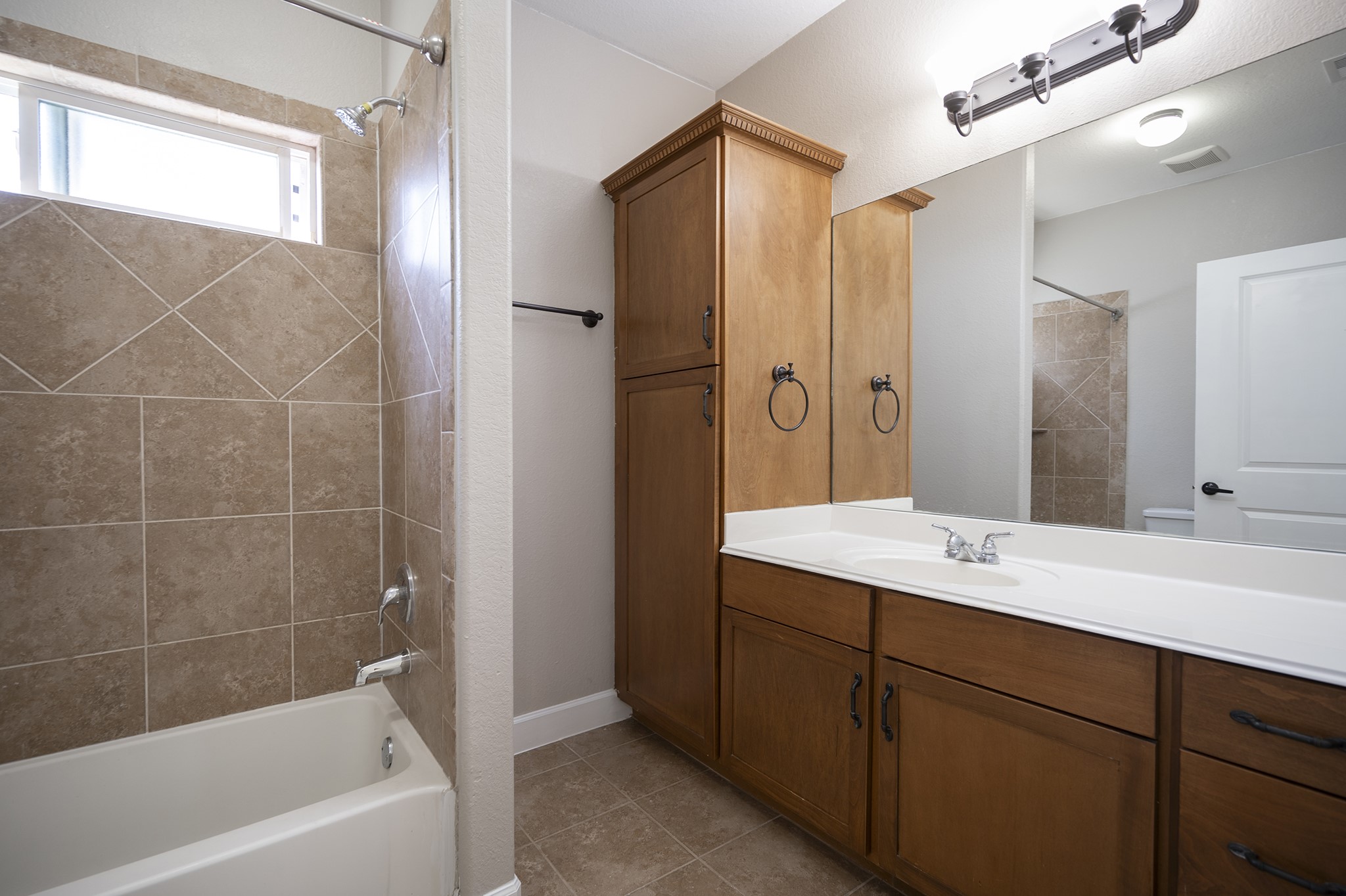 4210 Darter Street Property Photo 14