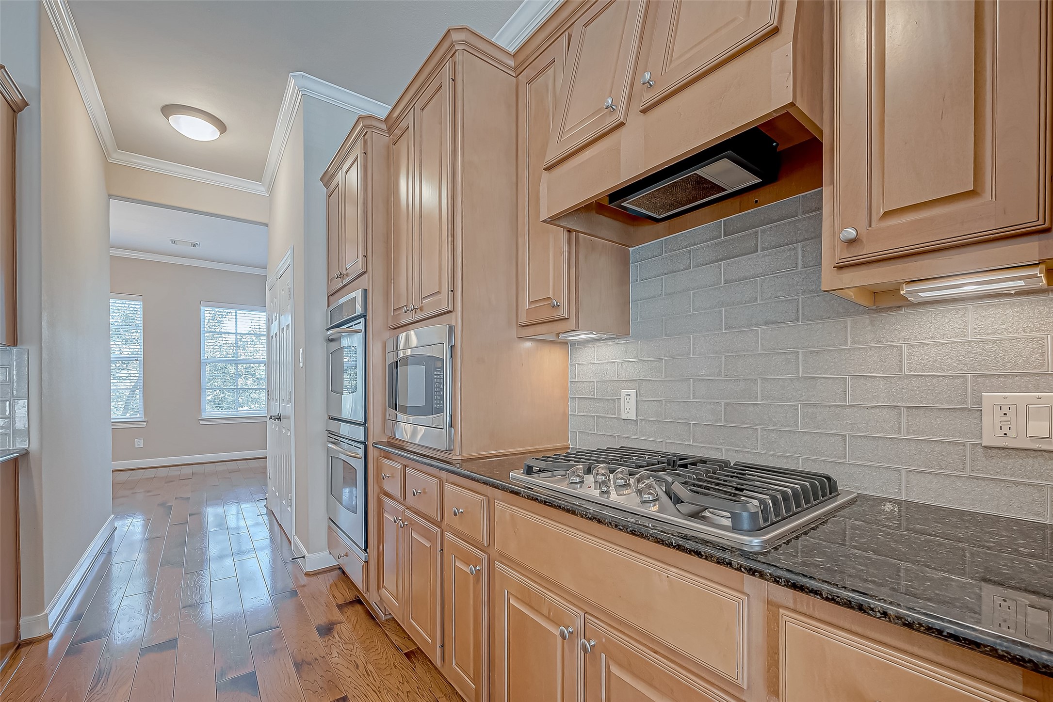 38 Islewood Boulevard Property Photo 17