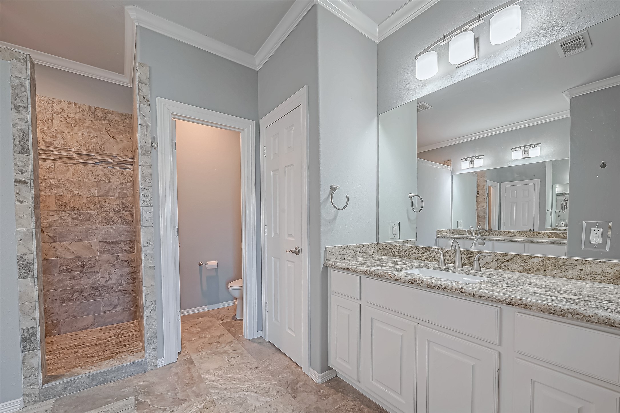 38 Islewood Boulevard Property Photo 38