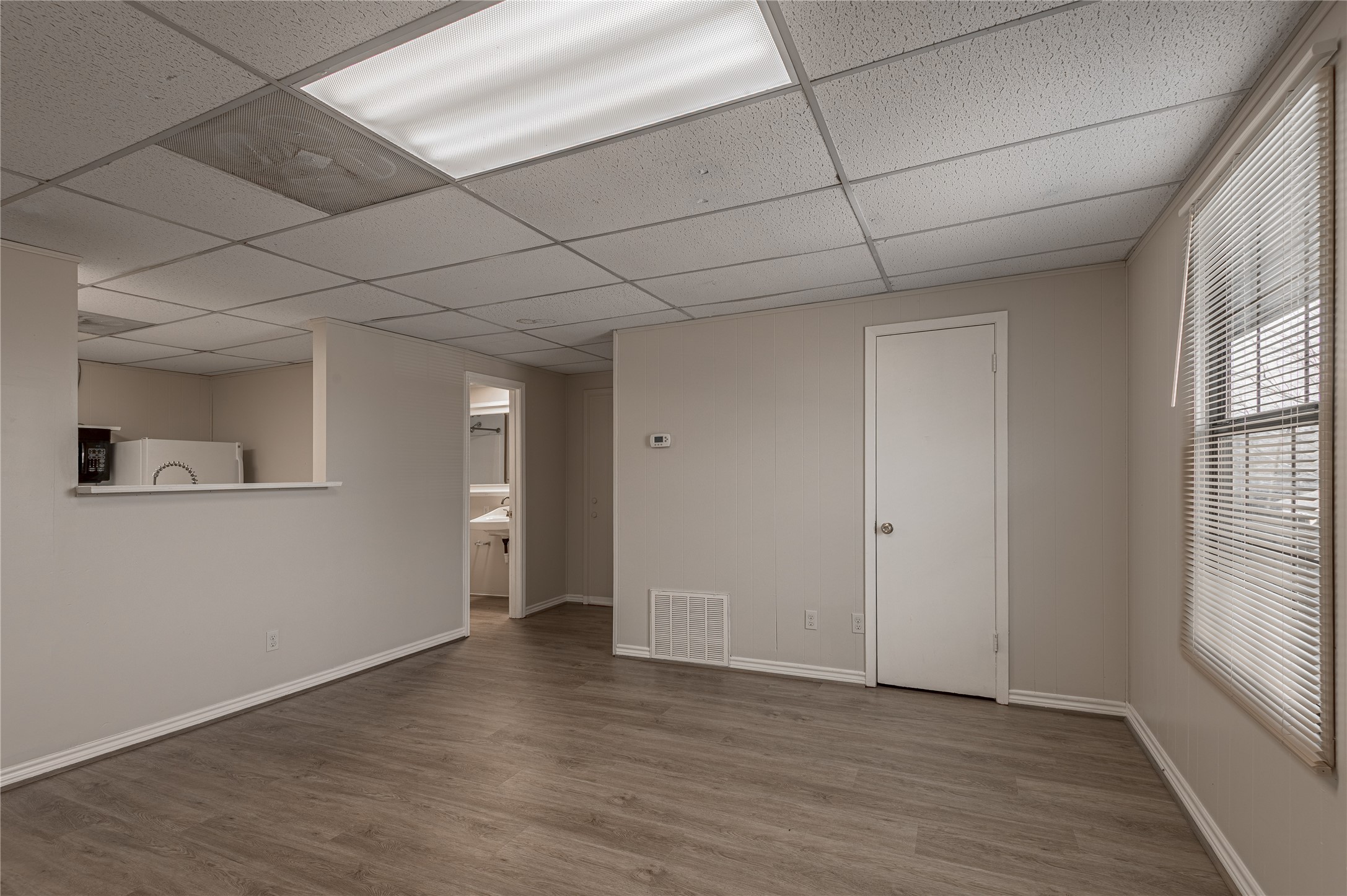 626 University Avenue G Property Photo 1