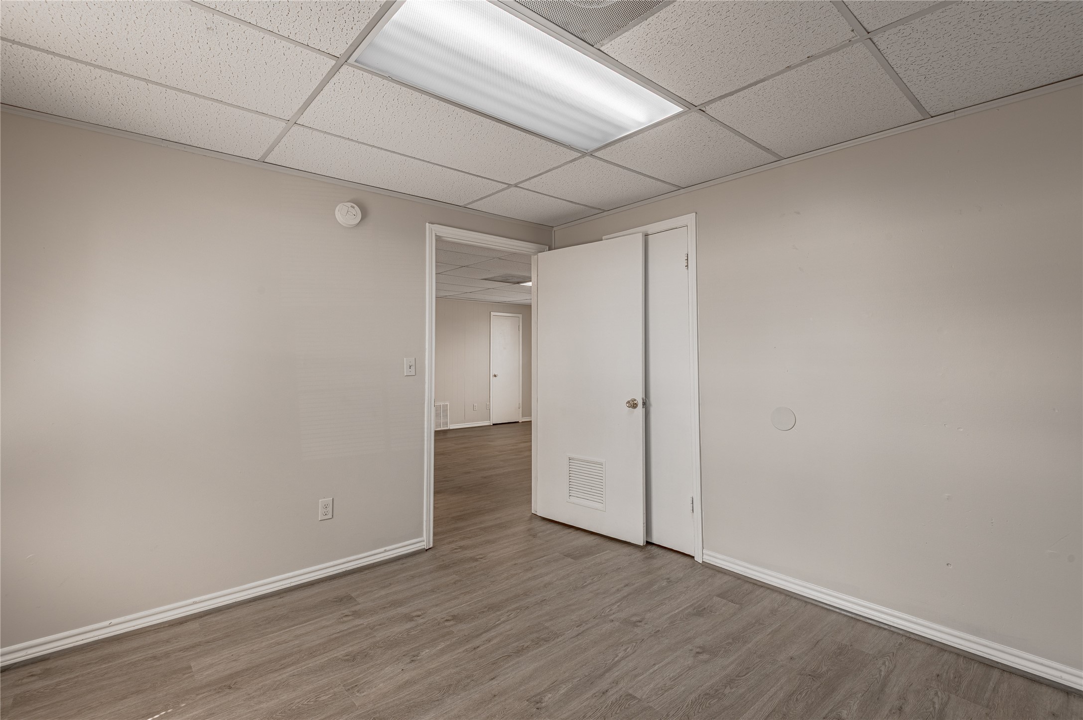 626 University Avenue G Property Photo 14