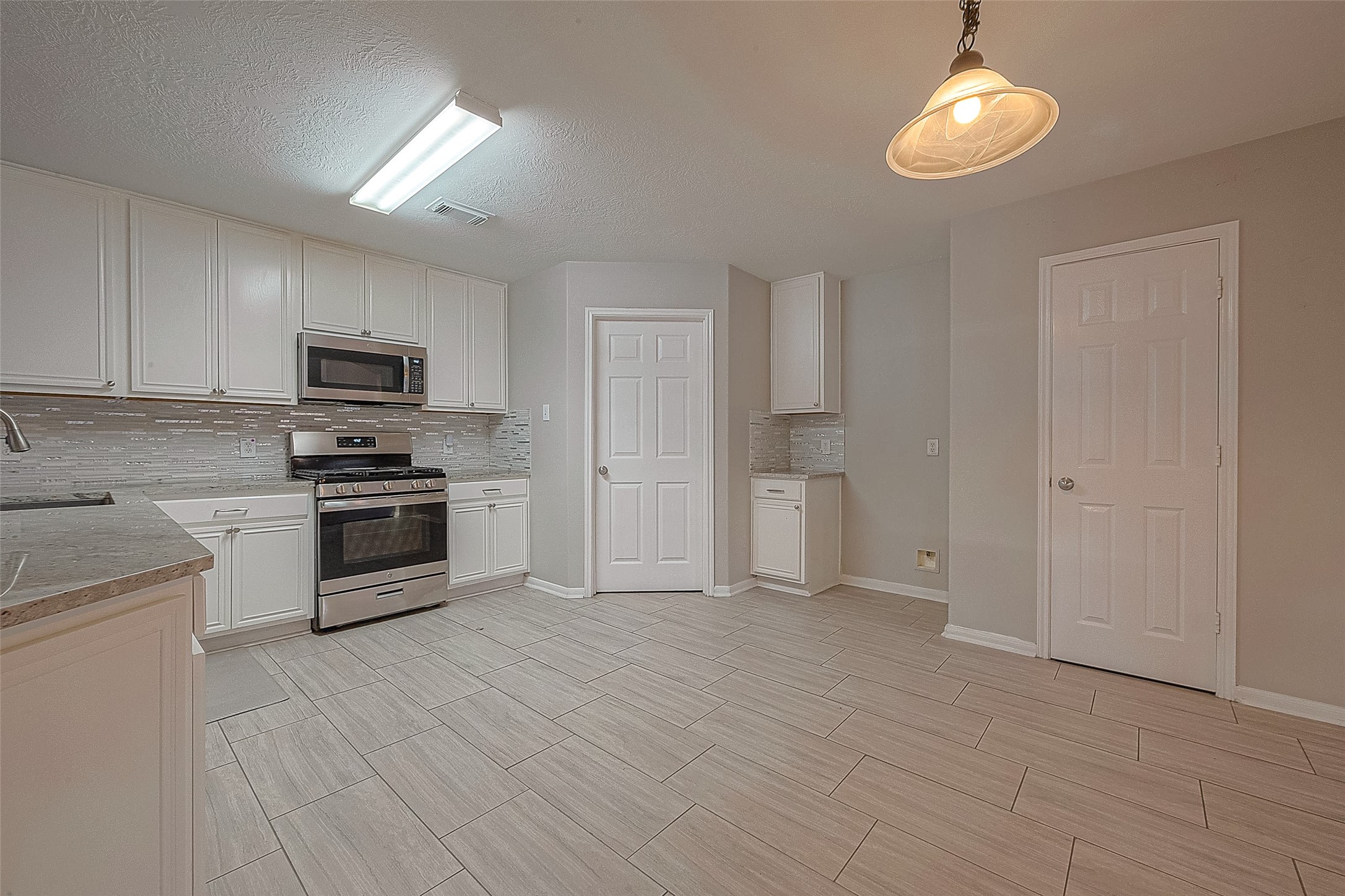 3214 Northgate Court Property Photo 8