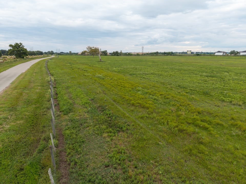 000 Private Road 719 Property Photo 2