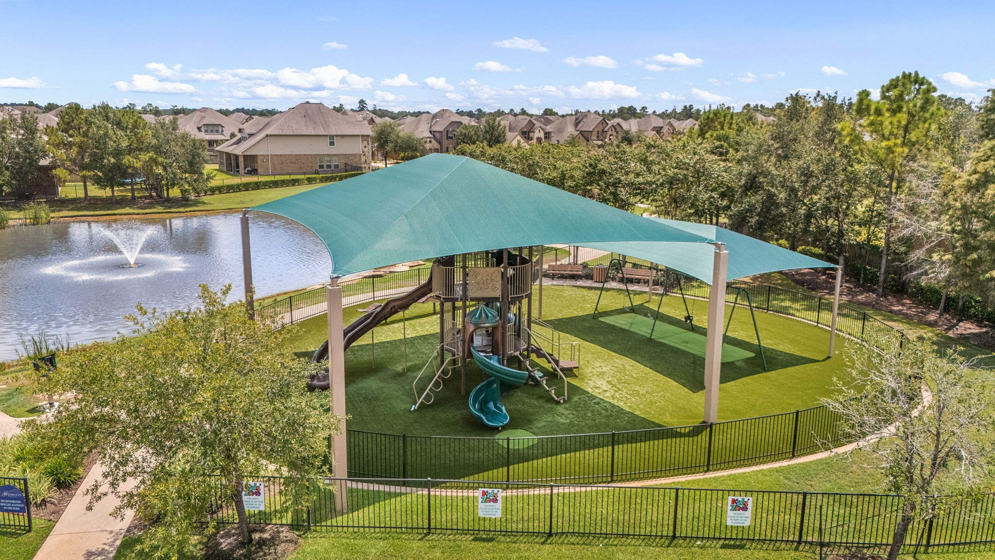 13522 Columbia Key Drive Property Photo 45
