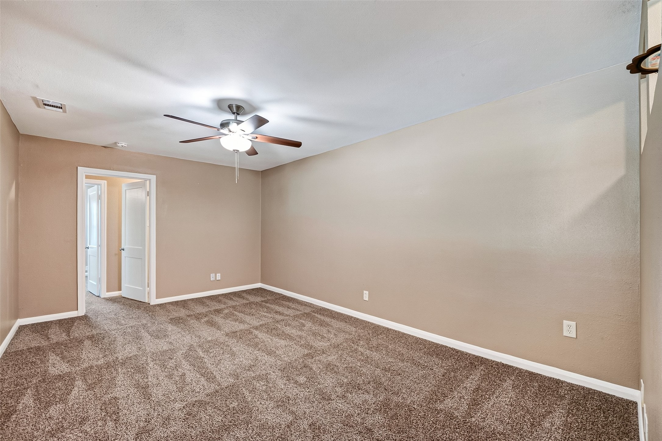 2013 Terrace Lane Property Photo 9