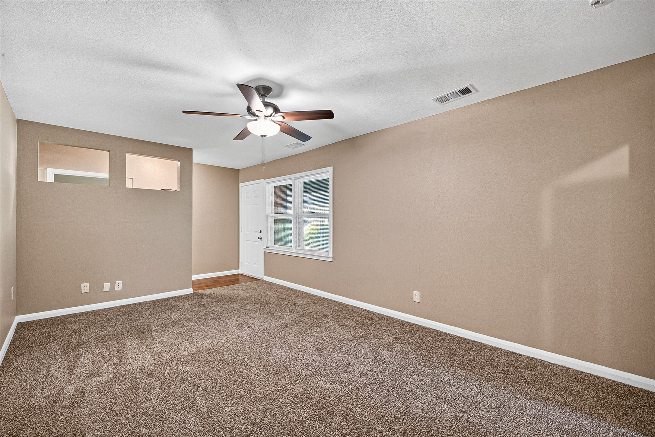 2013 Terrace Lane Property Photo 11
