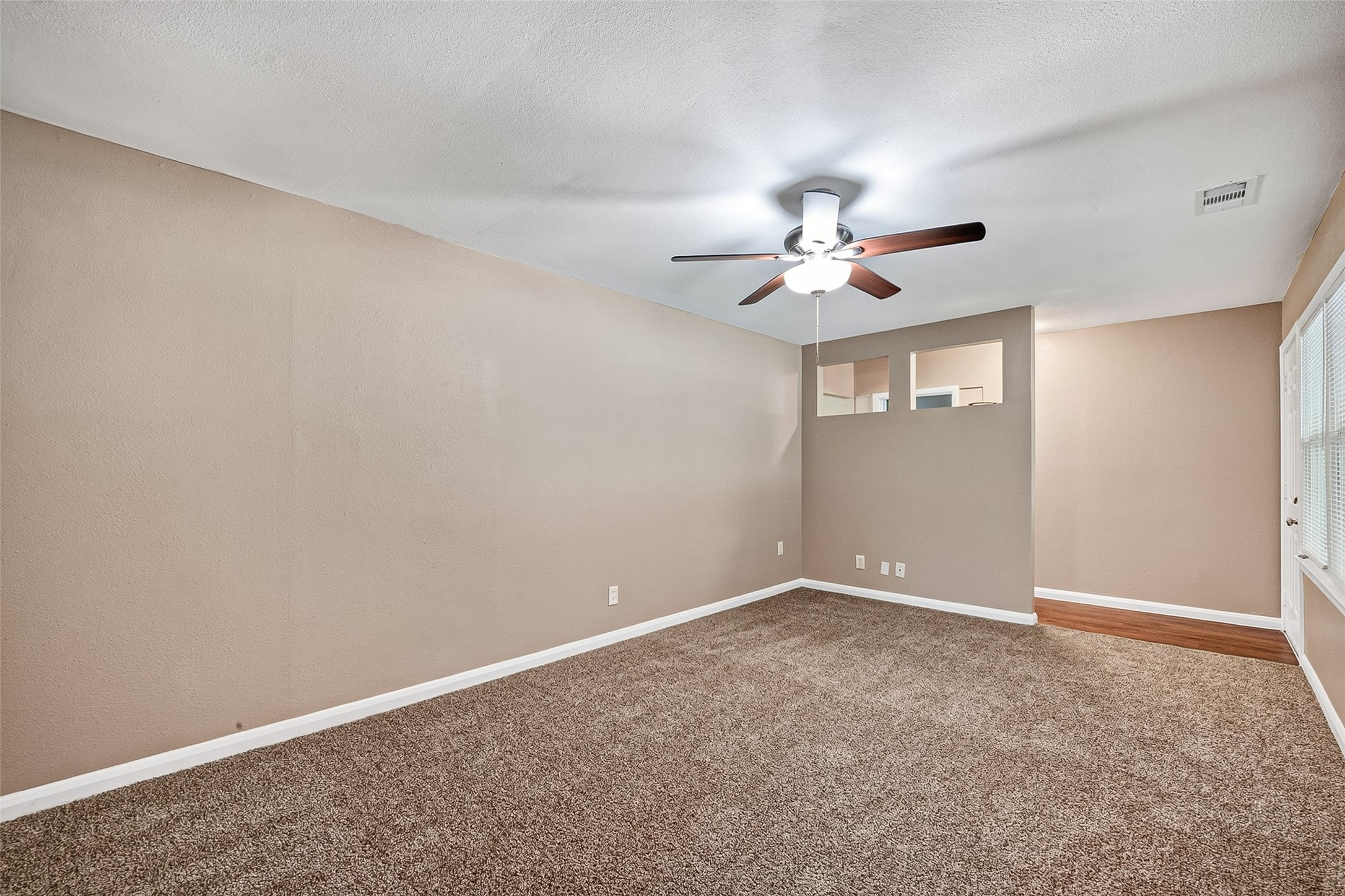 2013 Terrace Lane Property Photo 12