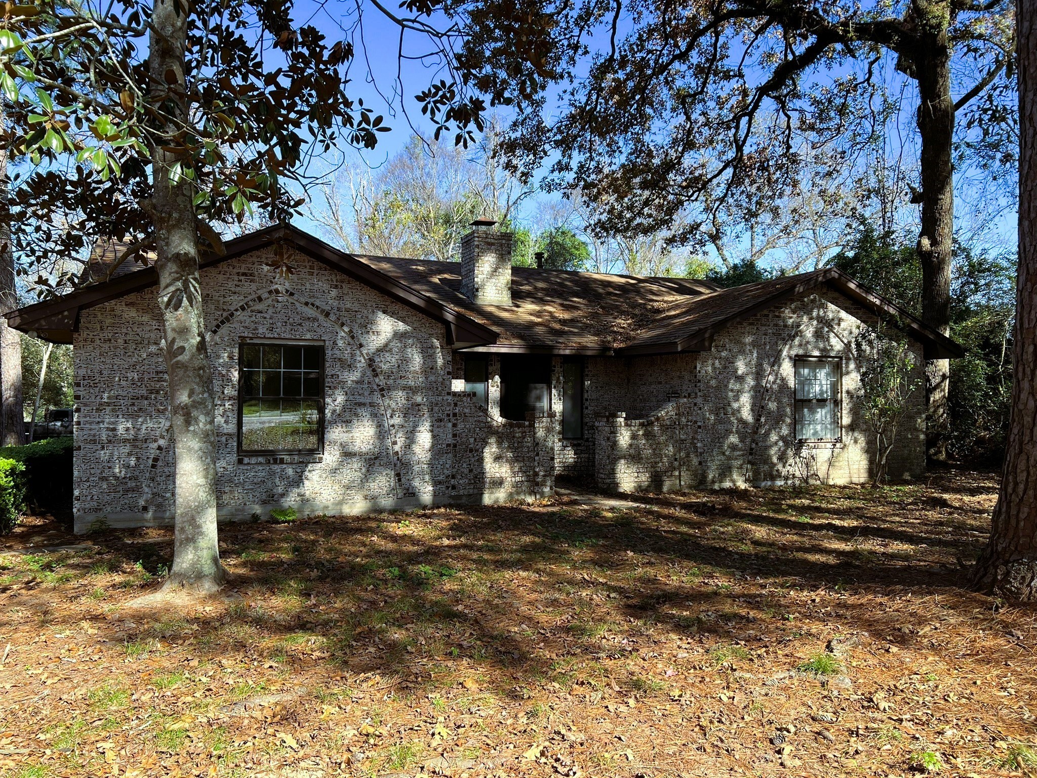 4130 Mossy Oaks Road W Property Photo 1