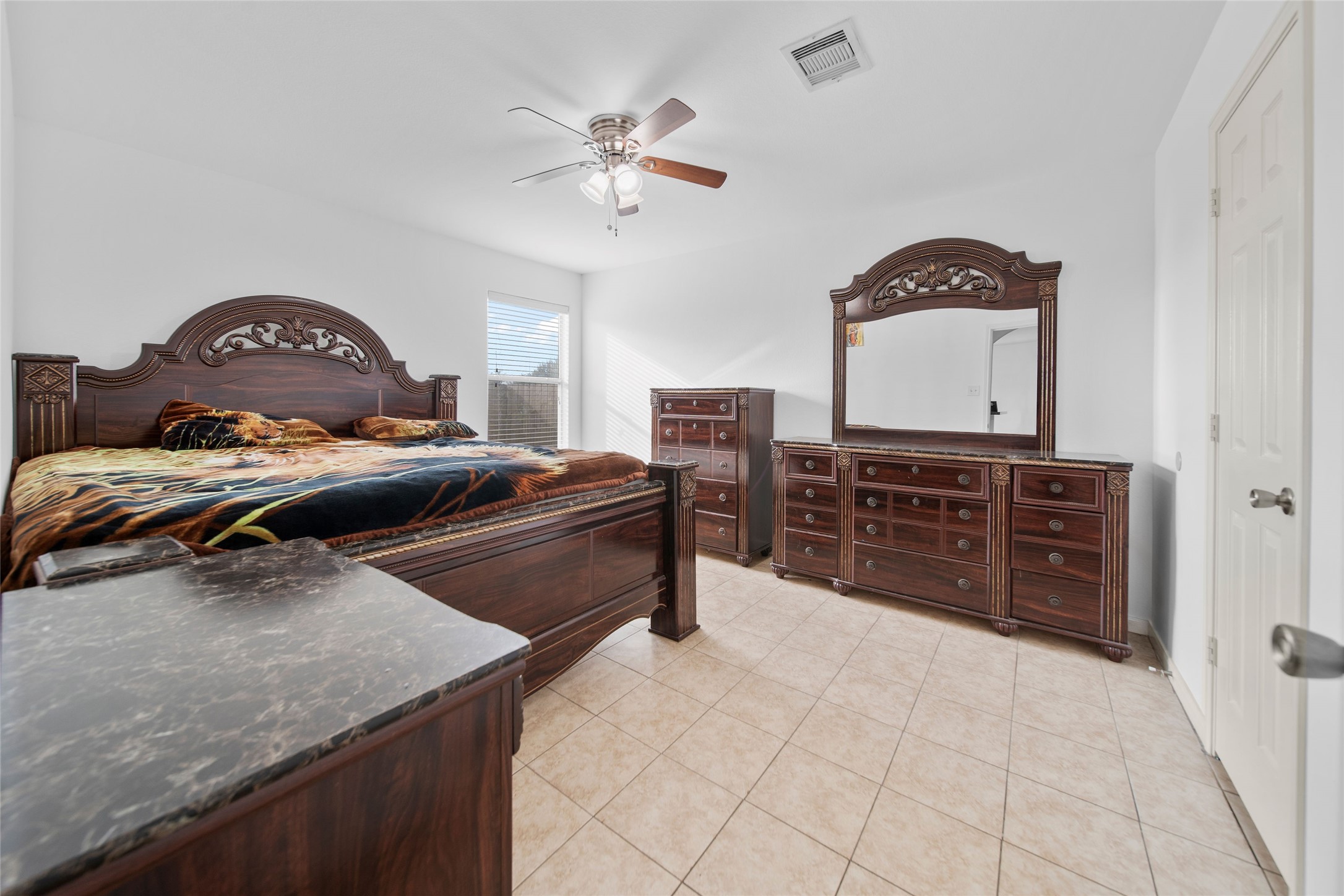 4627 Tulip Garden Ct Property Photo 15