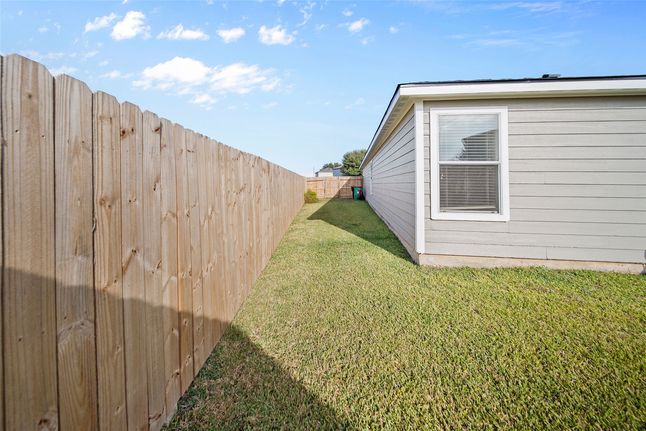 4627 Tulip Garden Ct Property Photo 27