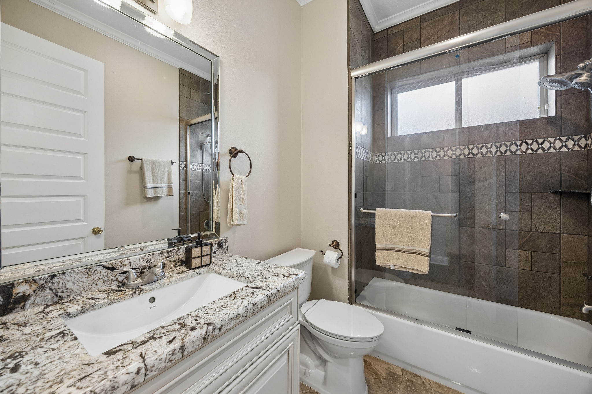 615 29th Street Property Photo 10