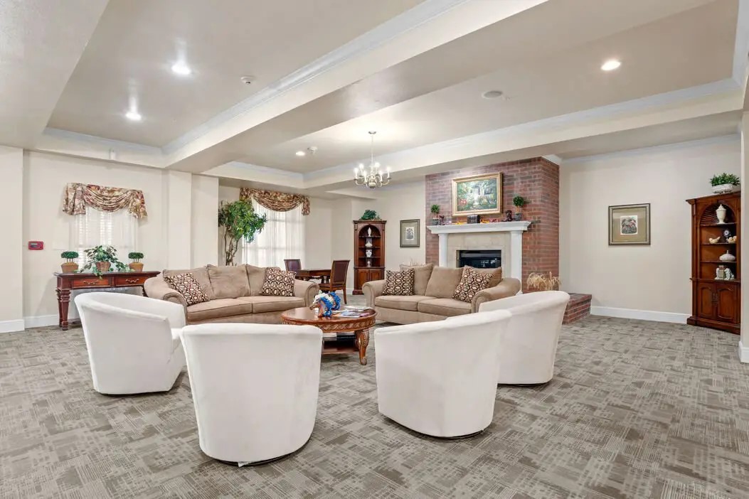 1104 S Carrier Pkwy 50 Property Photo 15