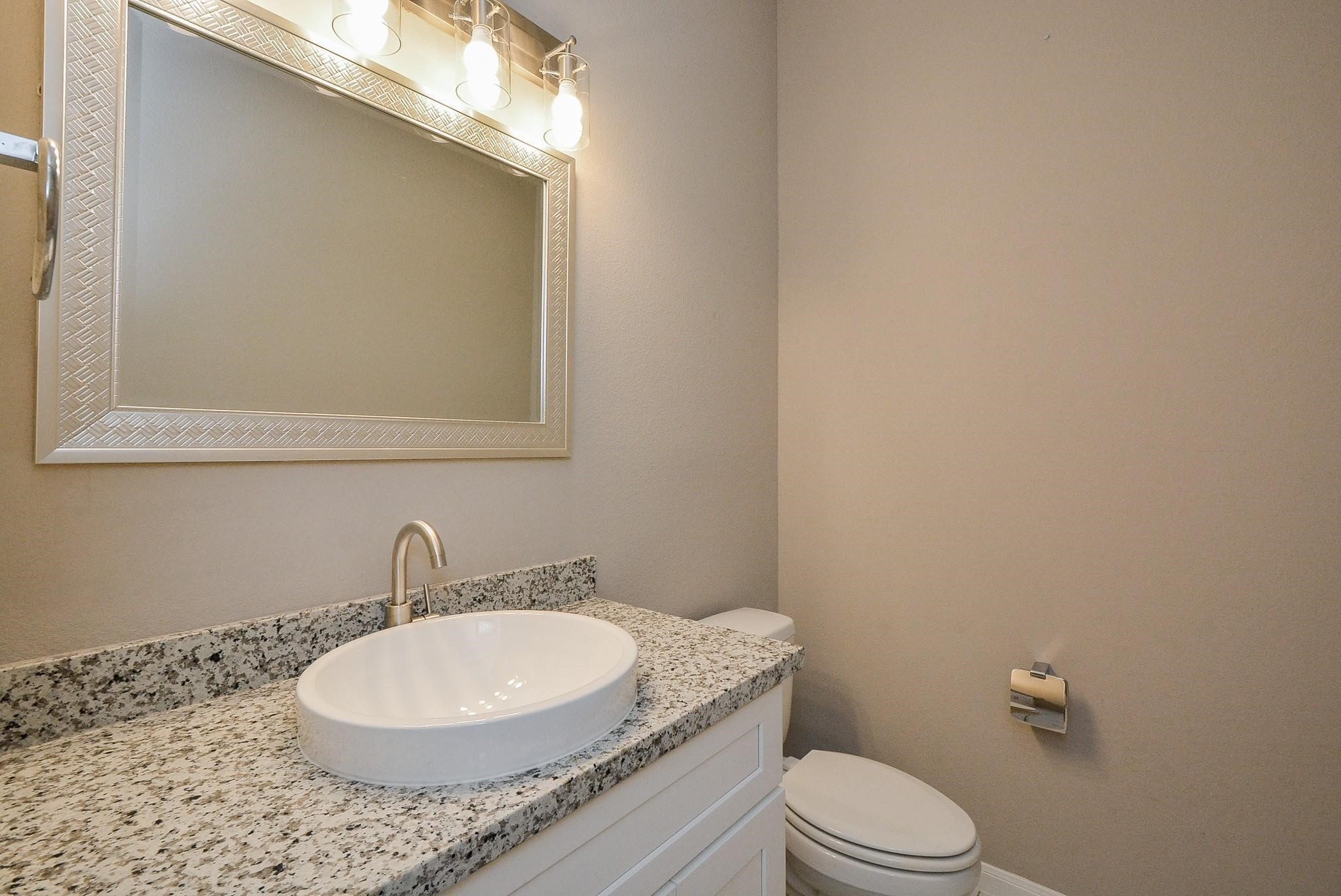3712 Easy Street A Property Photo 13