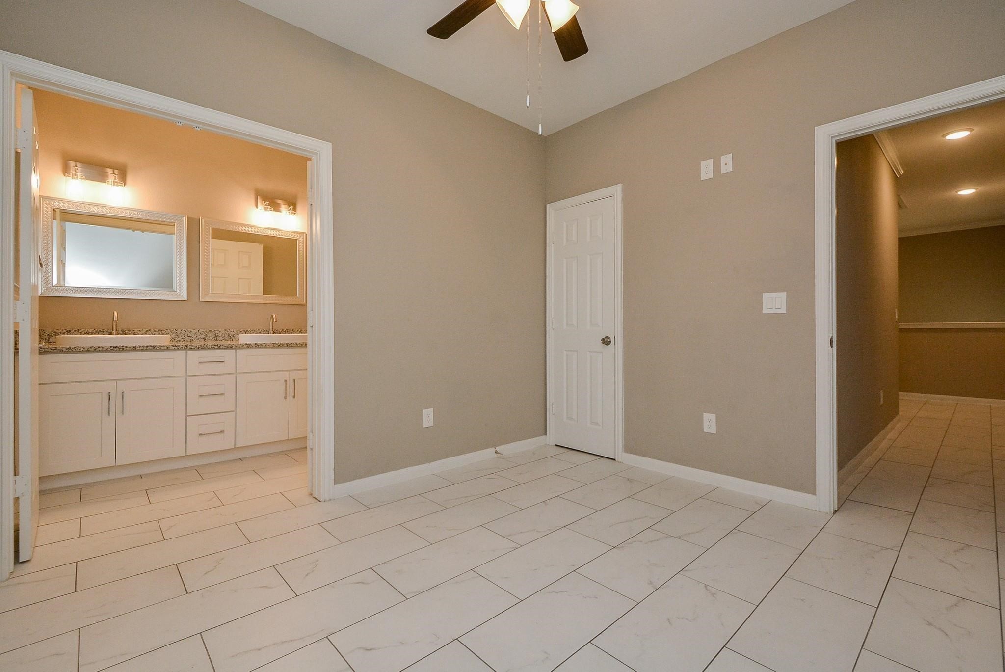 3712 Easy Street A Property Photo 20