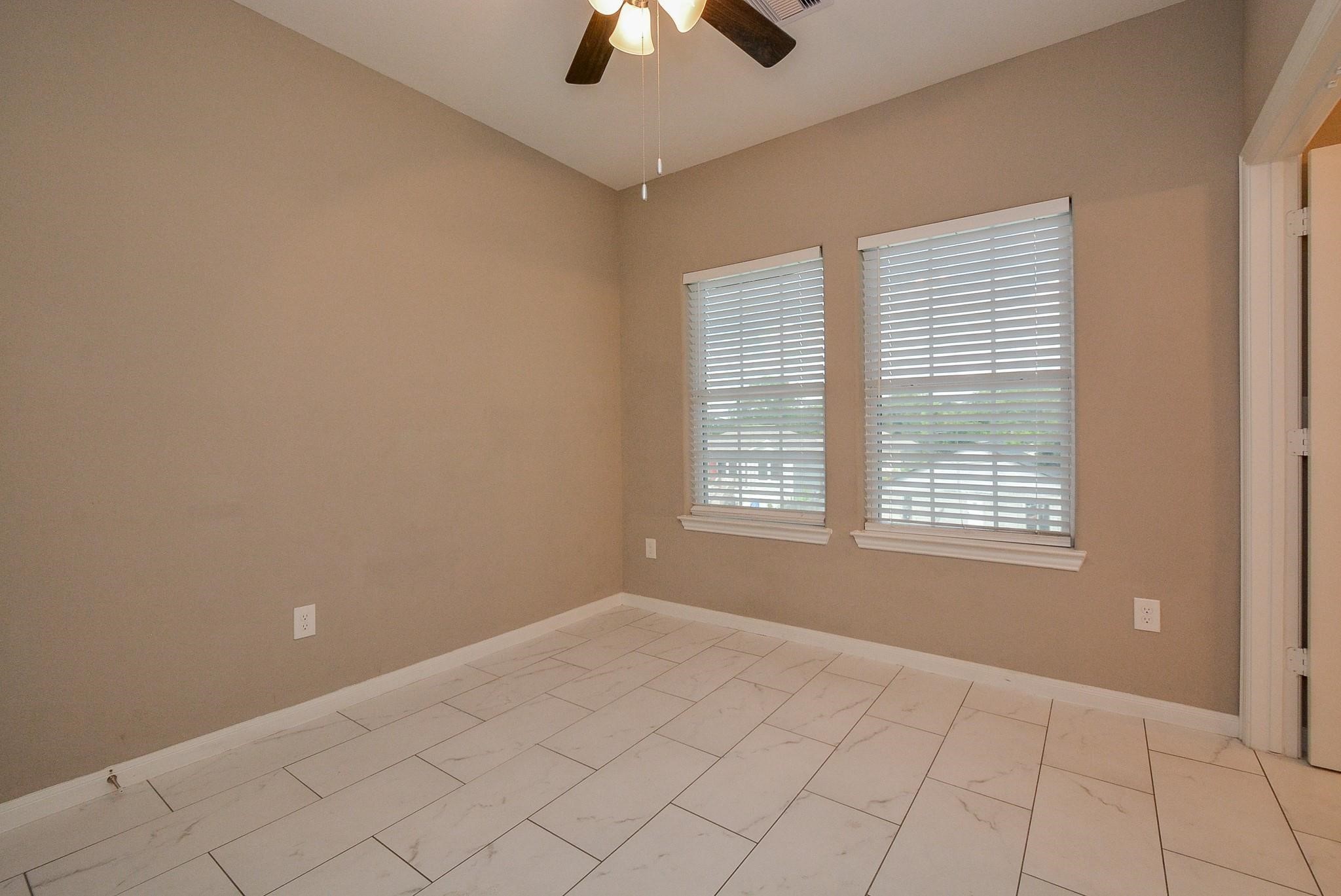 3712 Easy Street A Property Photo 21