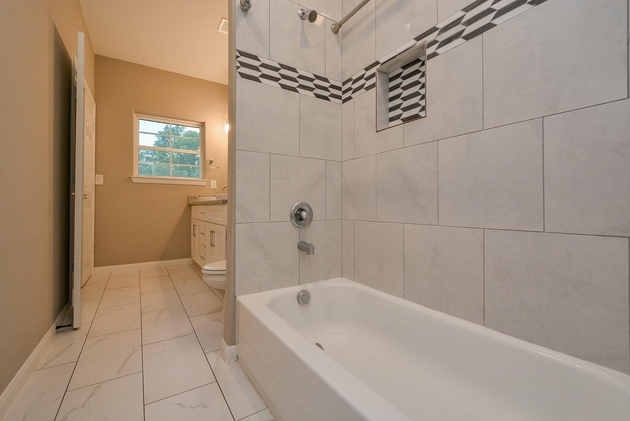 3712 Easy Street A Property Photo 26