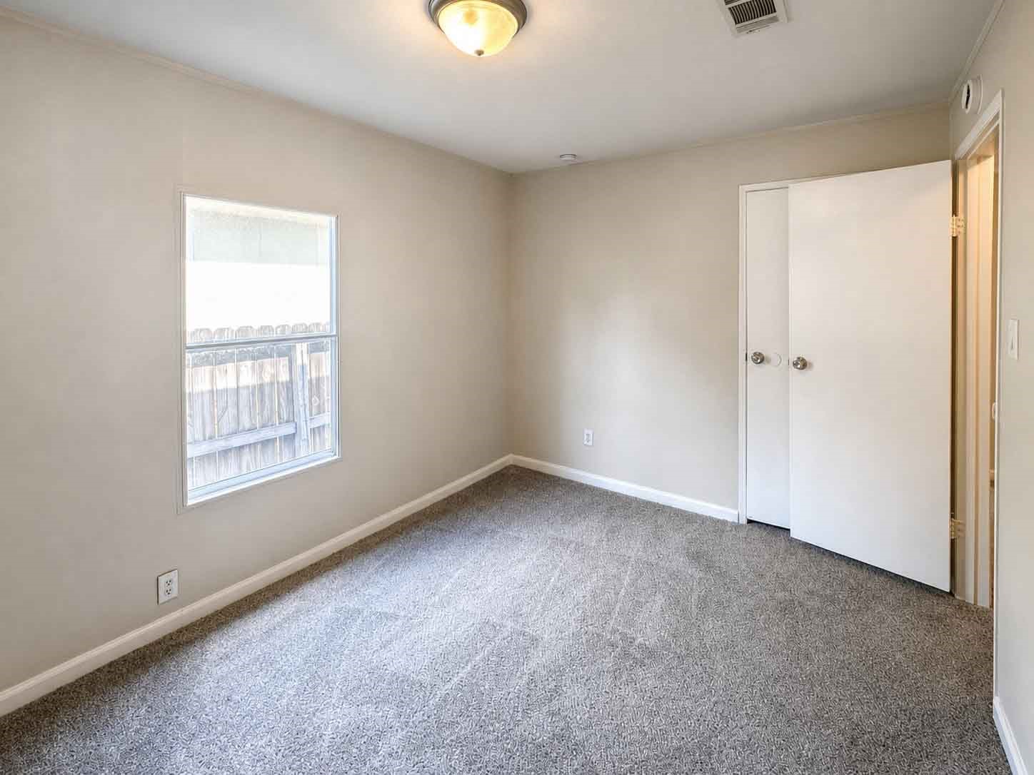 11926 Greensbrook Forest Drive Property Photo 29