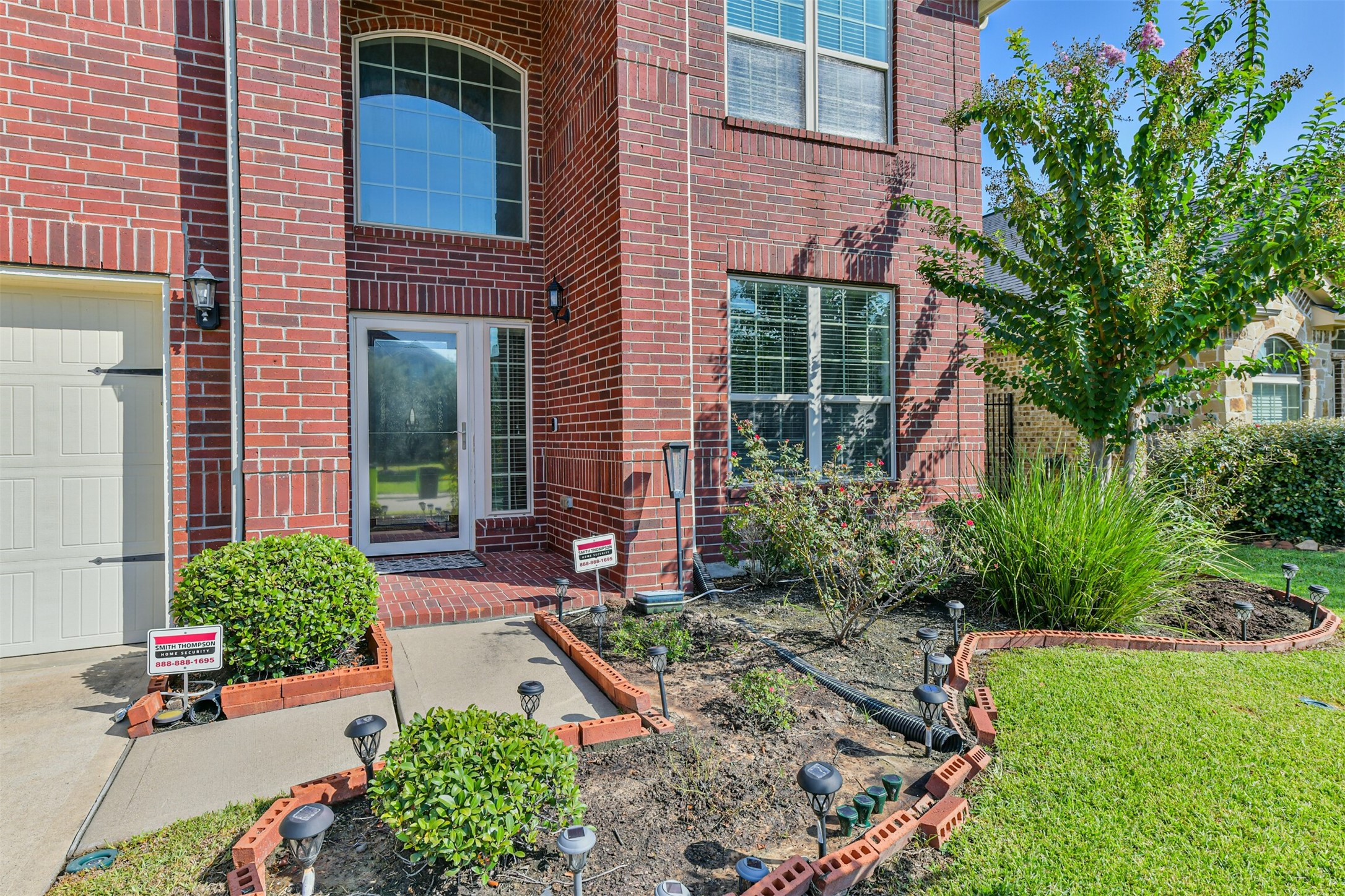 3806 Pantano Court Property Photo 4
