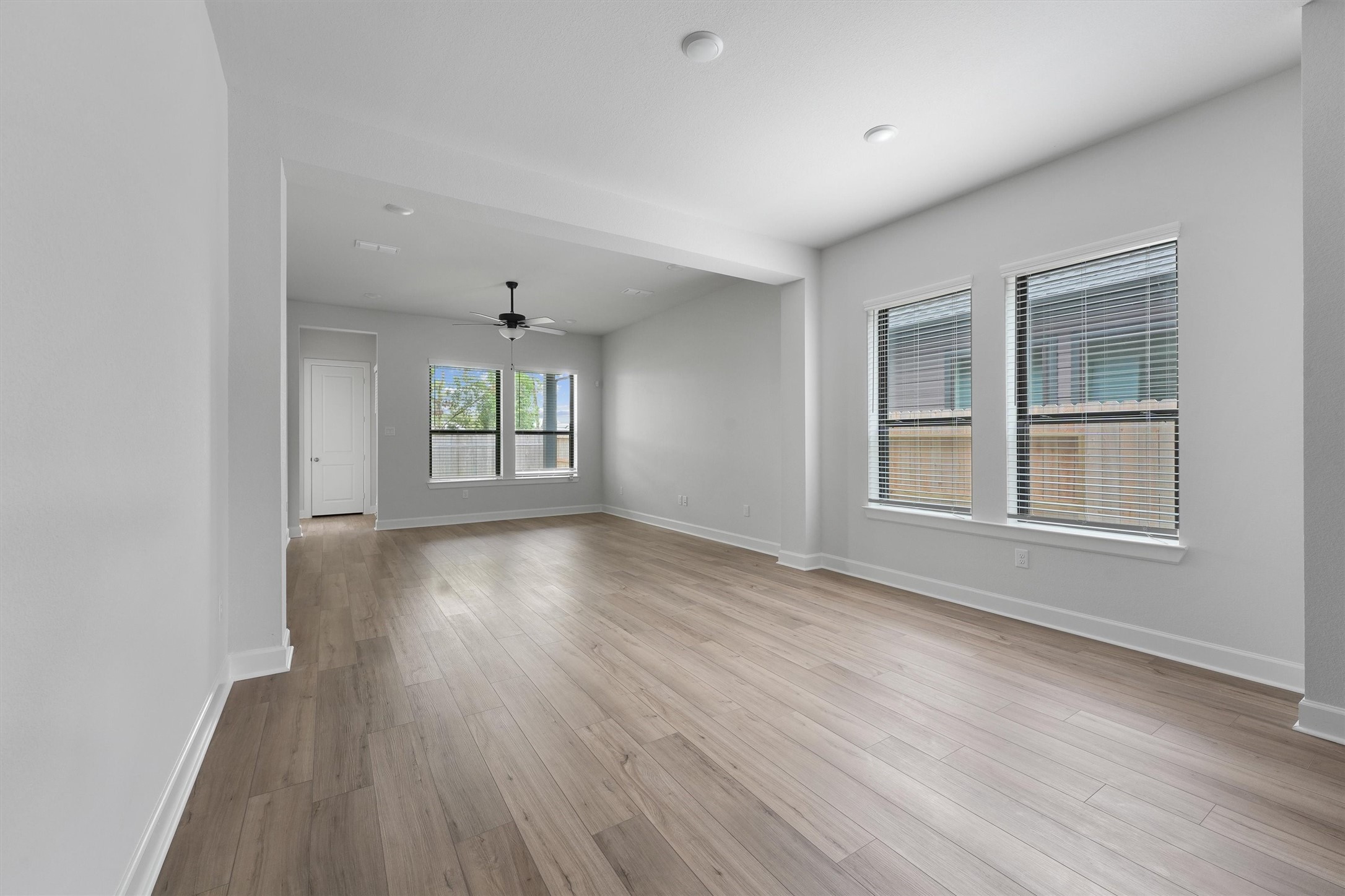 10622 William Park Drive Property Photo 4