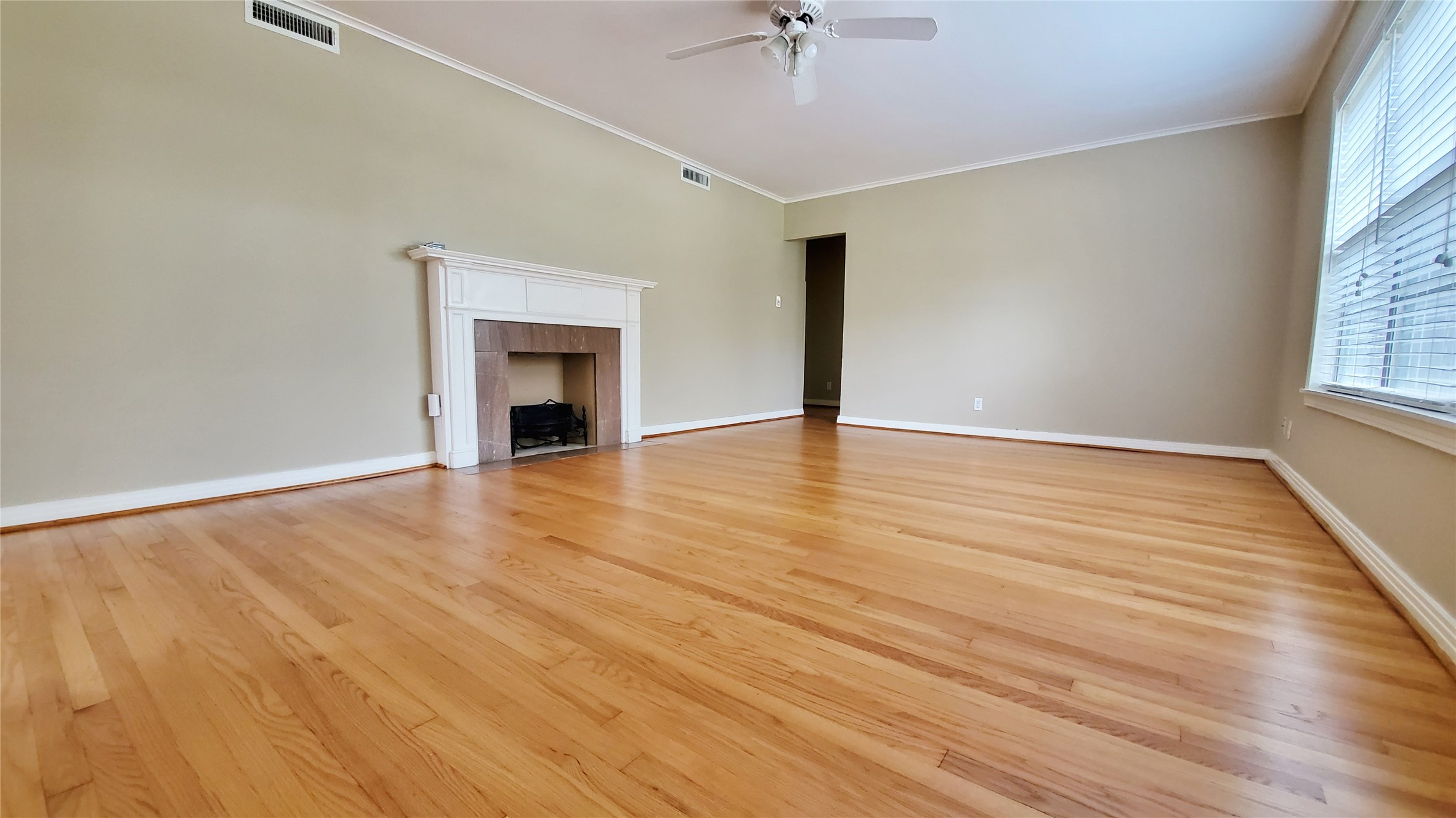 2018 Mcclendon Street Property Photo 2