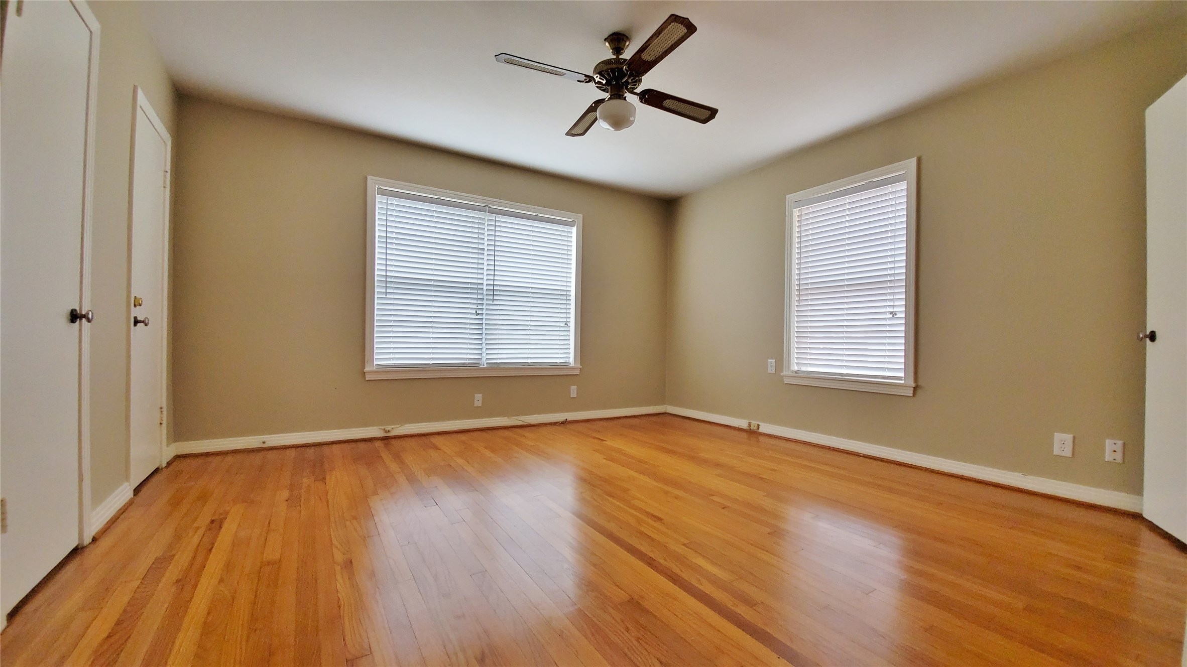 2018 Mcclendon Street Property Photo 10