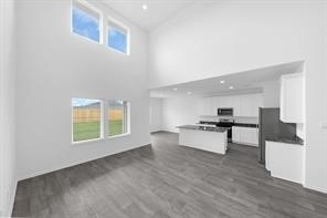 2712 Bryan Grove Lane Property Photo 5