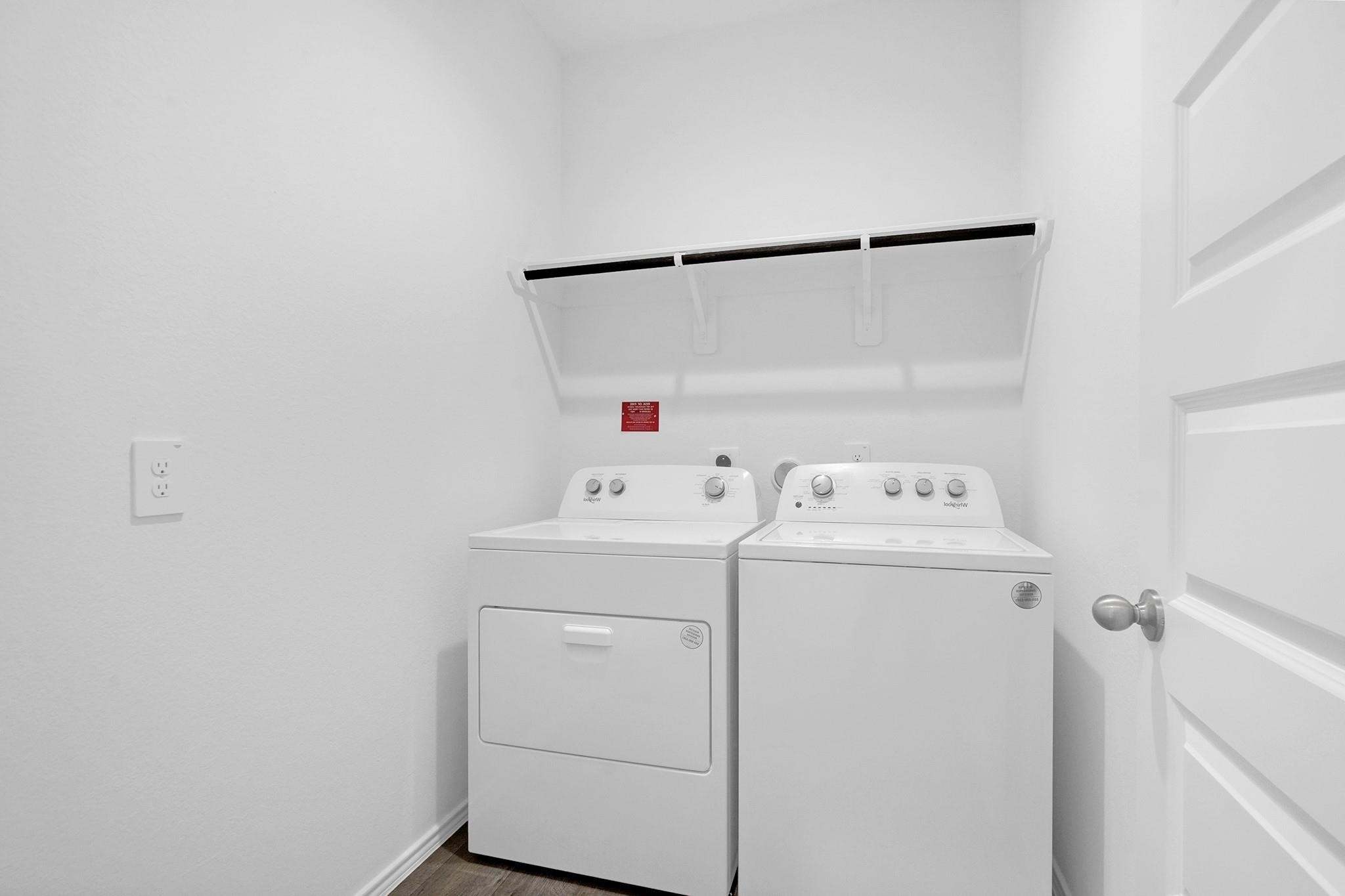 2712 Bryan Grove Lane Property Photo 14