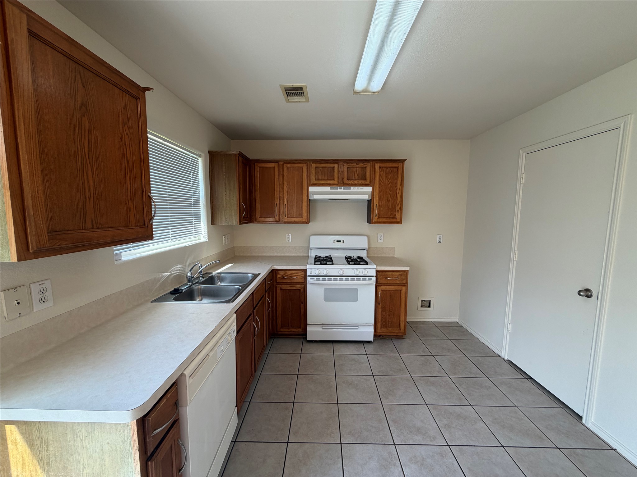 12608 Rio Lindo Street Property Photo 10