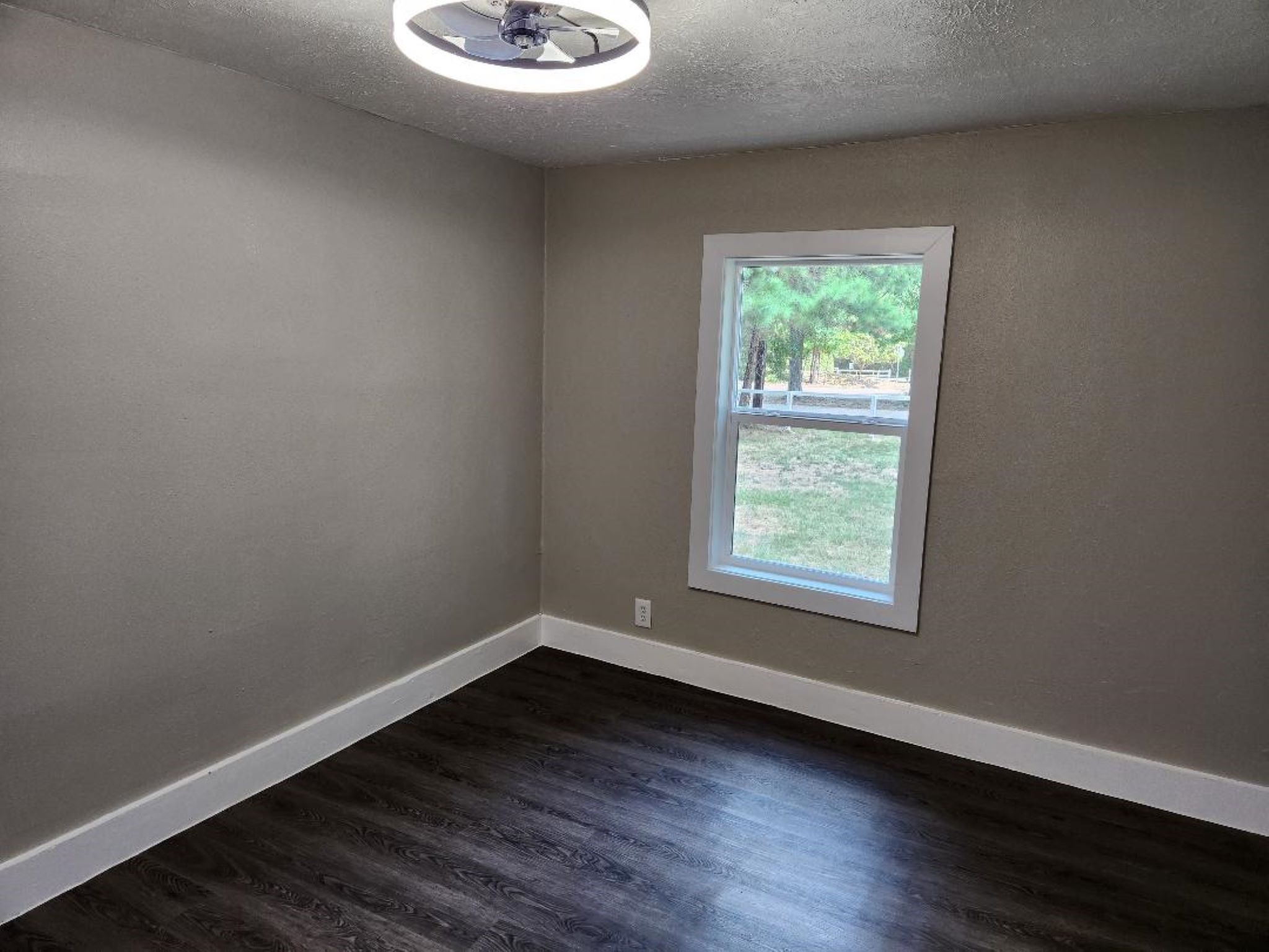 728 Hudson Road Property Photo 14