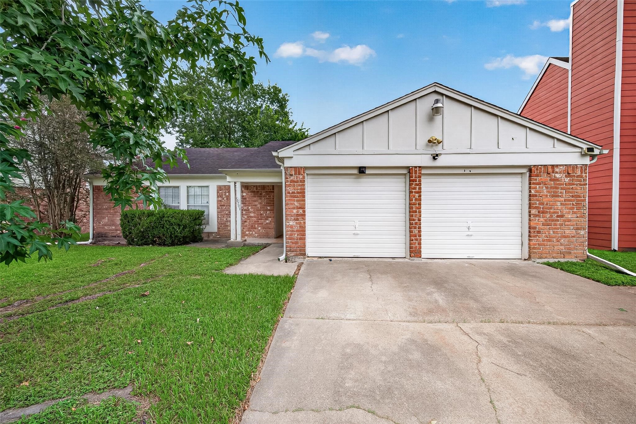 16707 Running Quail Court Property Photo 1
