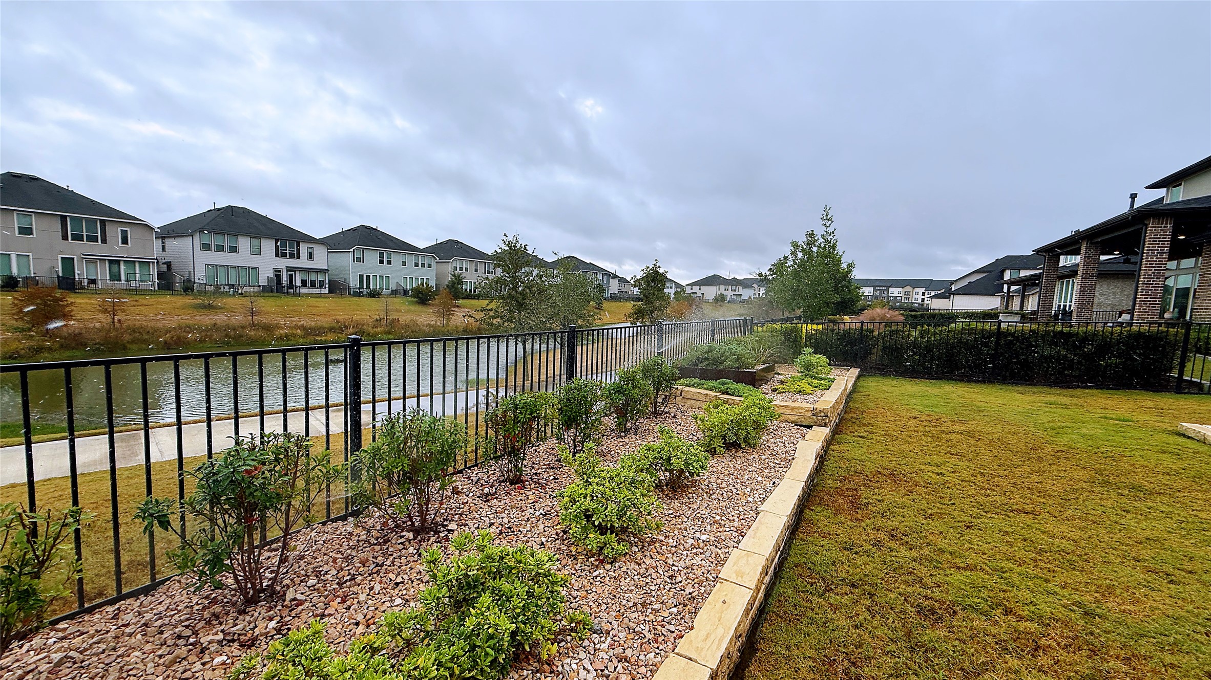 5603 Logan Ridge Lane Property Photo 40