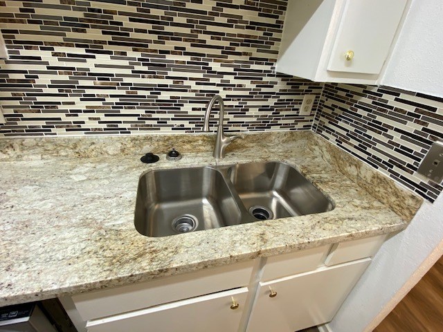 1100 Augusta Drive 46 Property Photo 13